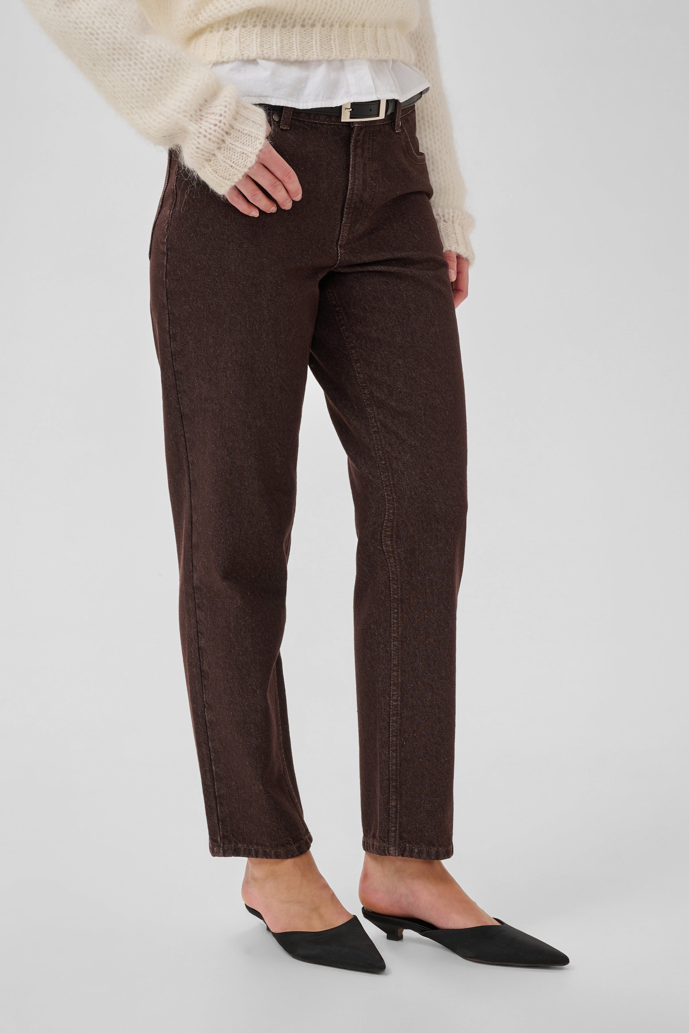 MWMommy Jeans LOOKBOOK FRONT 10705844-109758