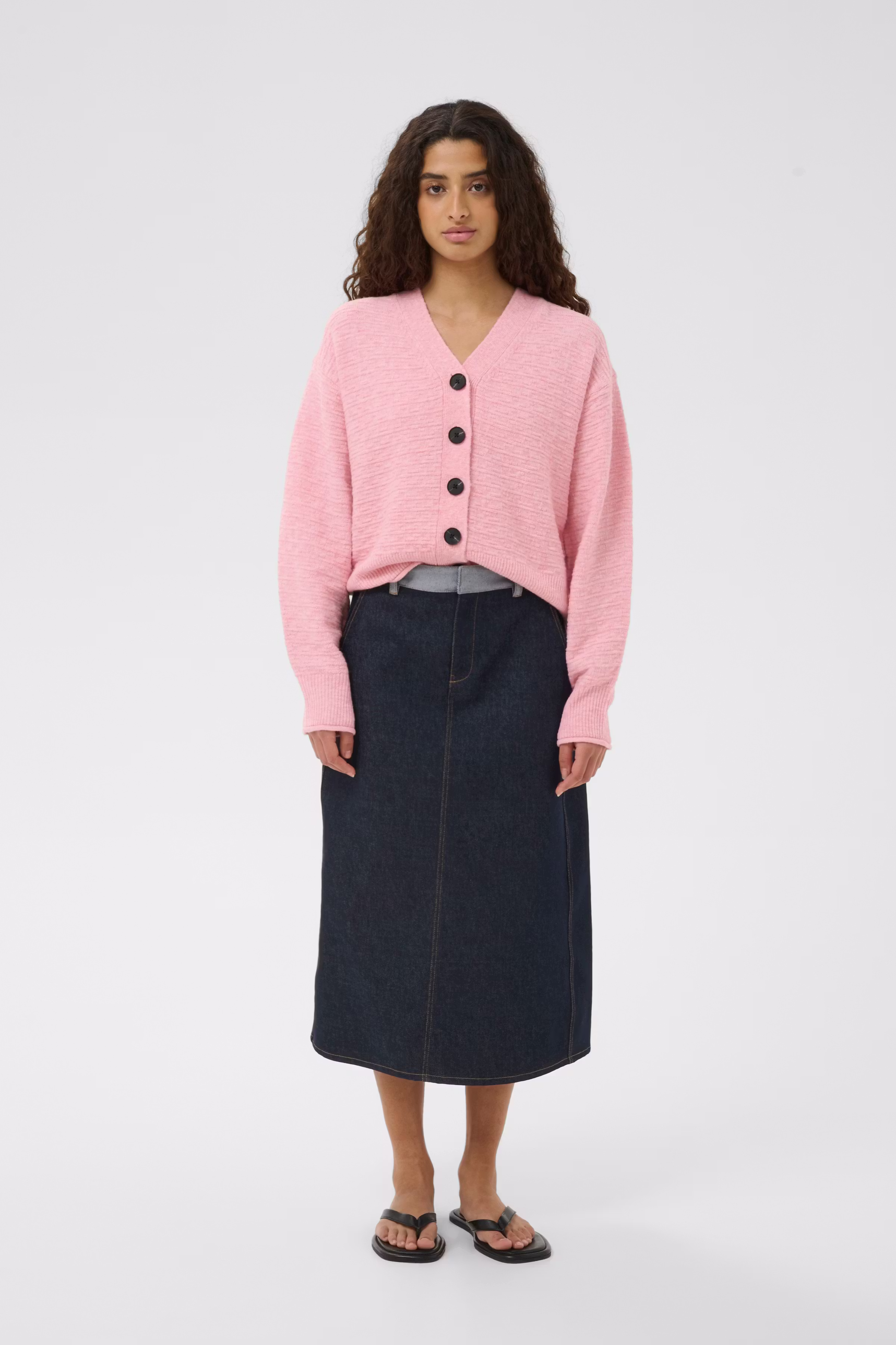 MABELIW Cardigan LOOKBOOK FRONT 30112393-1419111