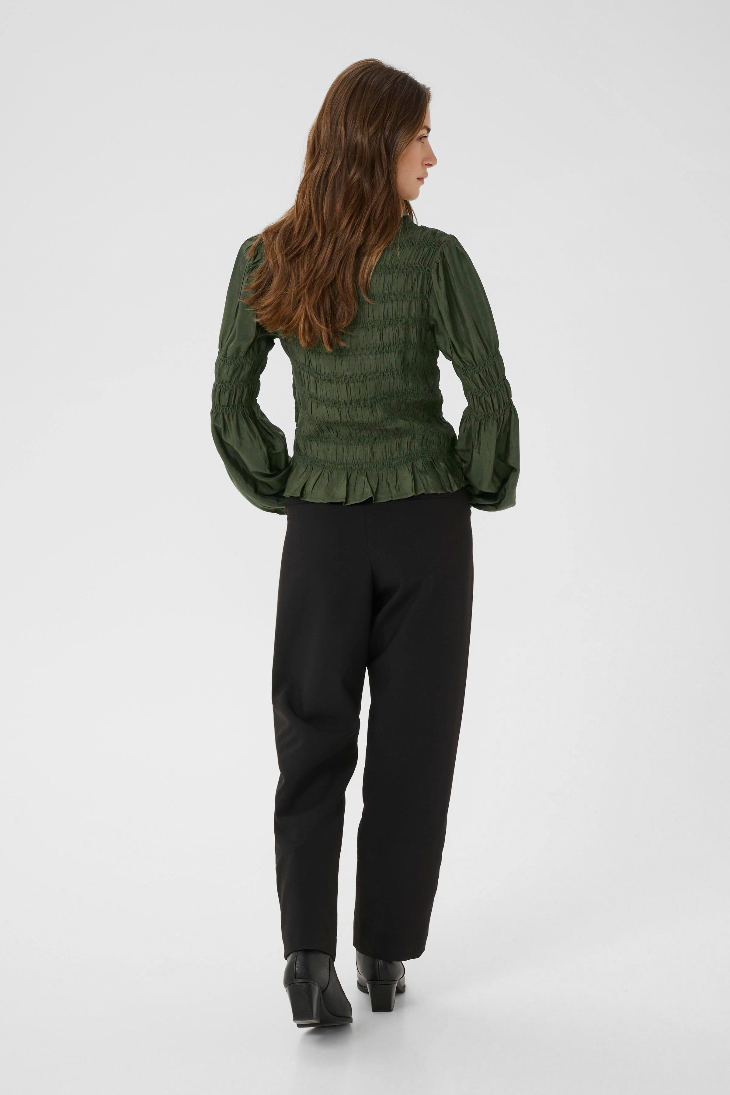 CRHenva Blouse LOOKBOOK BACK 10607869-190419