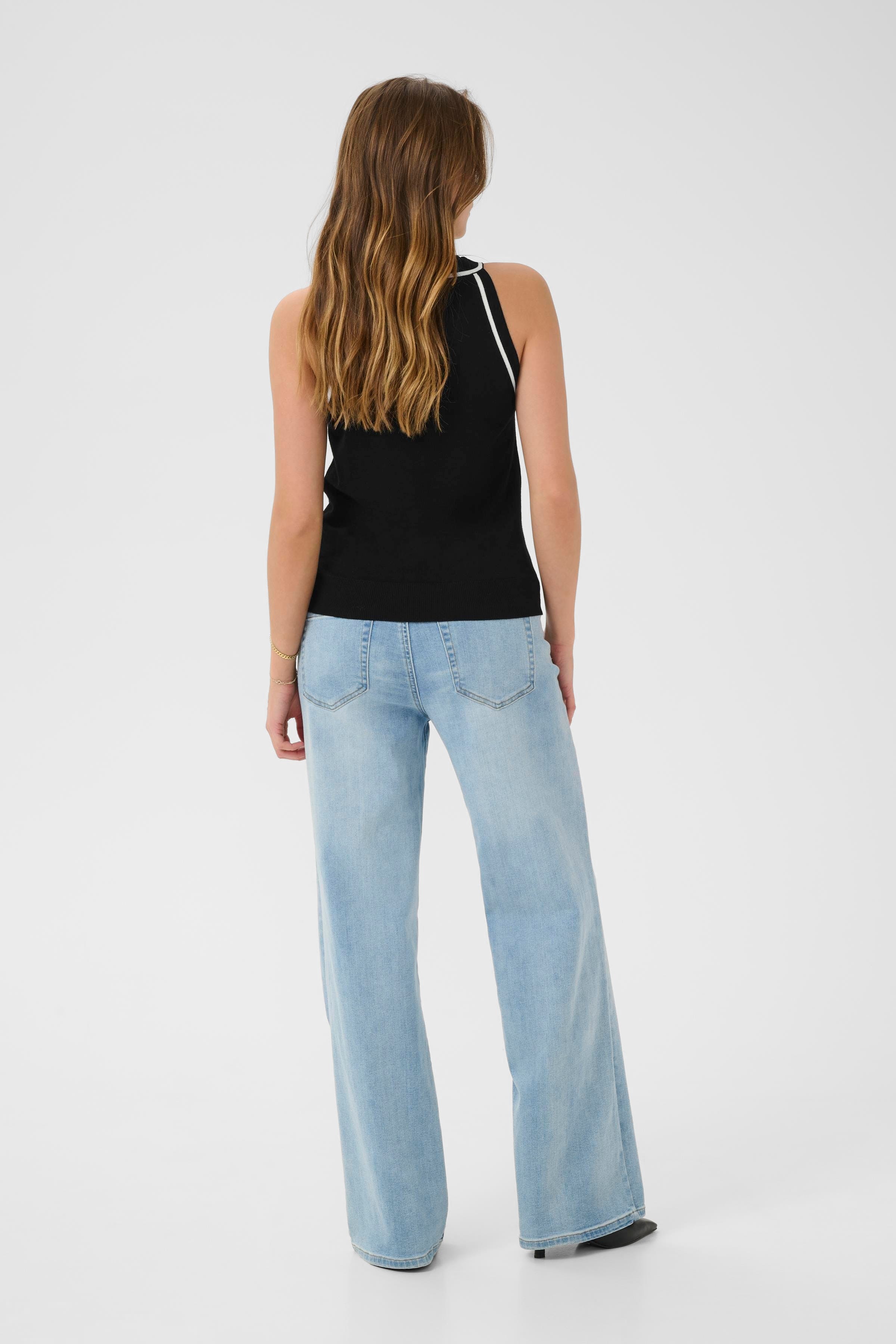 KAlizza Pullover LOOKBOOK BACK 10510294-100121