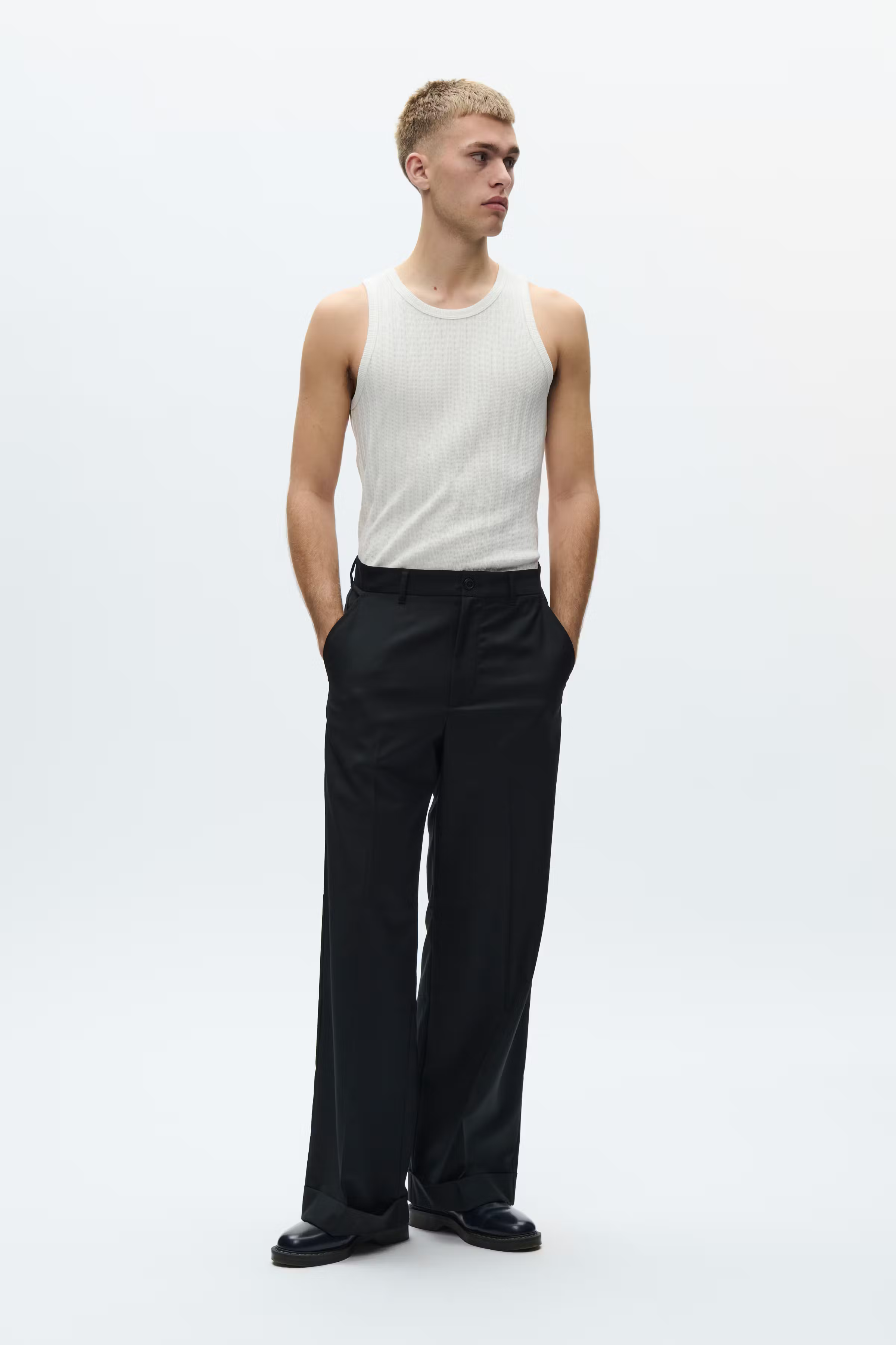 WWLuca Trousers LOOKBOOK FRONT 30251950-303700
