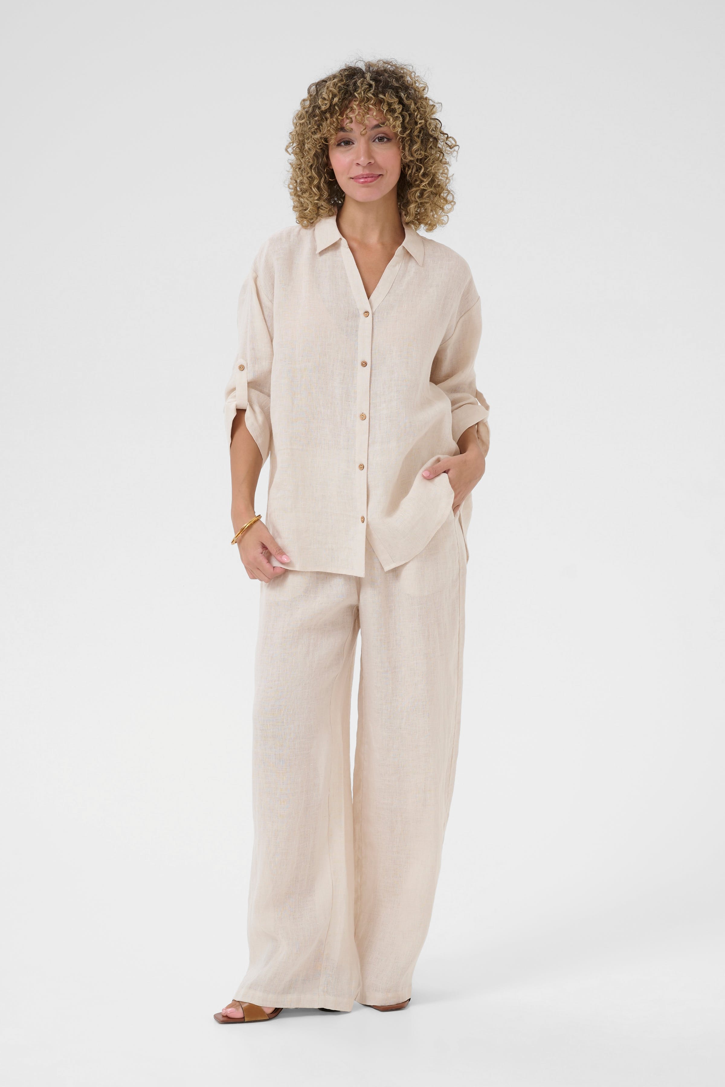 CRBellis Leinen Hemd LOOKBOOK FRONT 10612267-104537