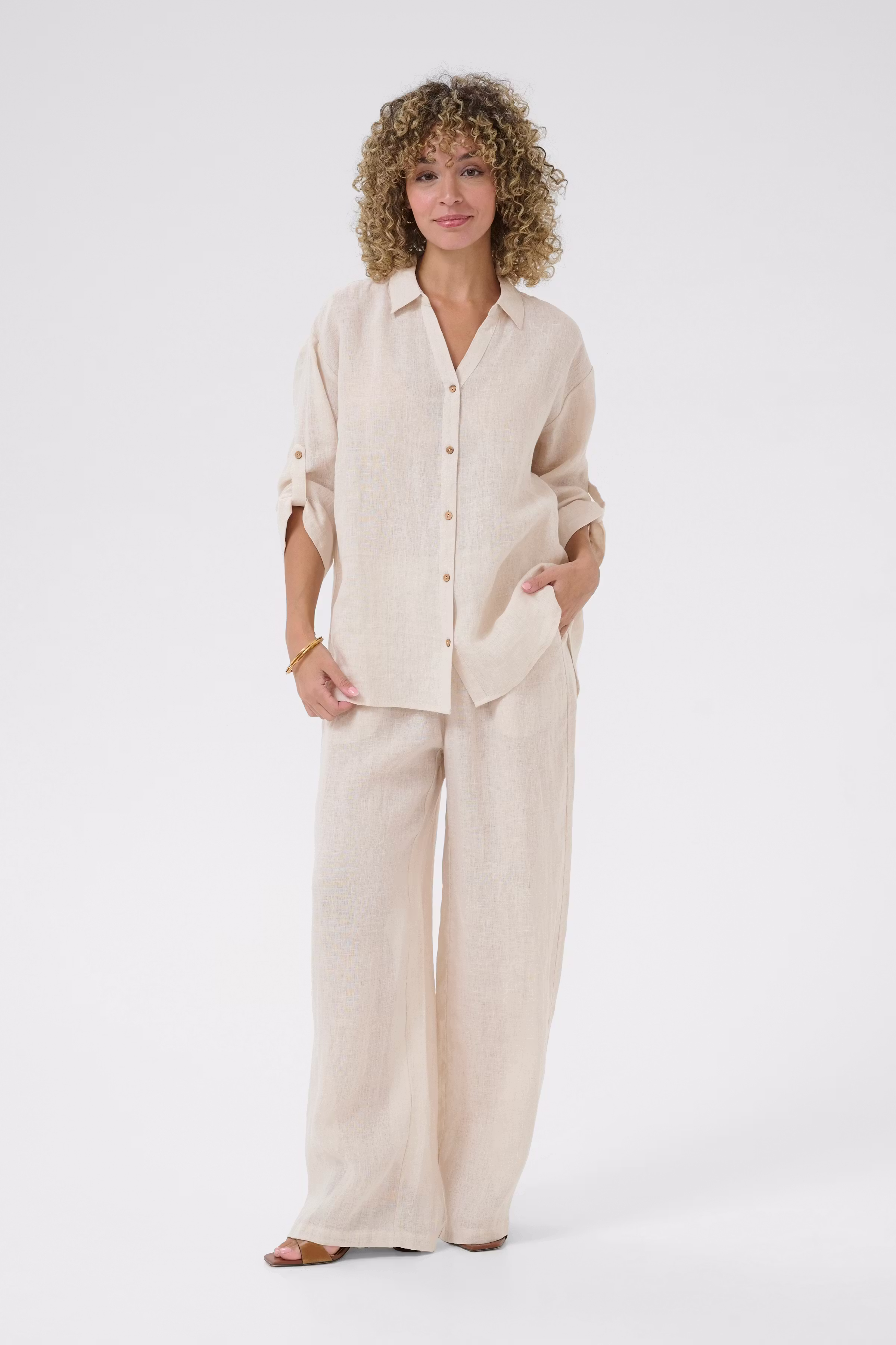 CRBellis Linen Shirt LOOKBOOK FRONT 10612267-104537