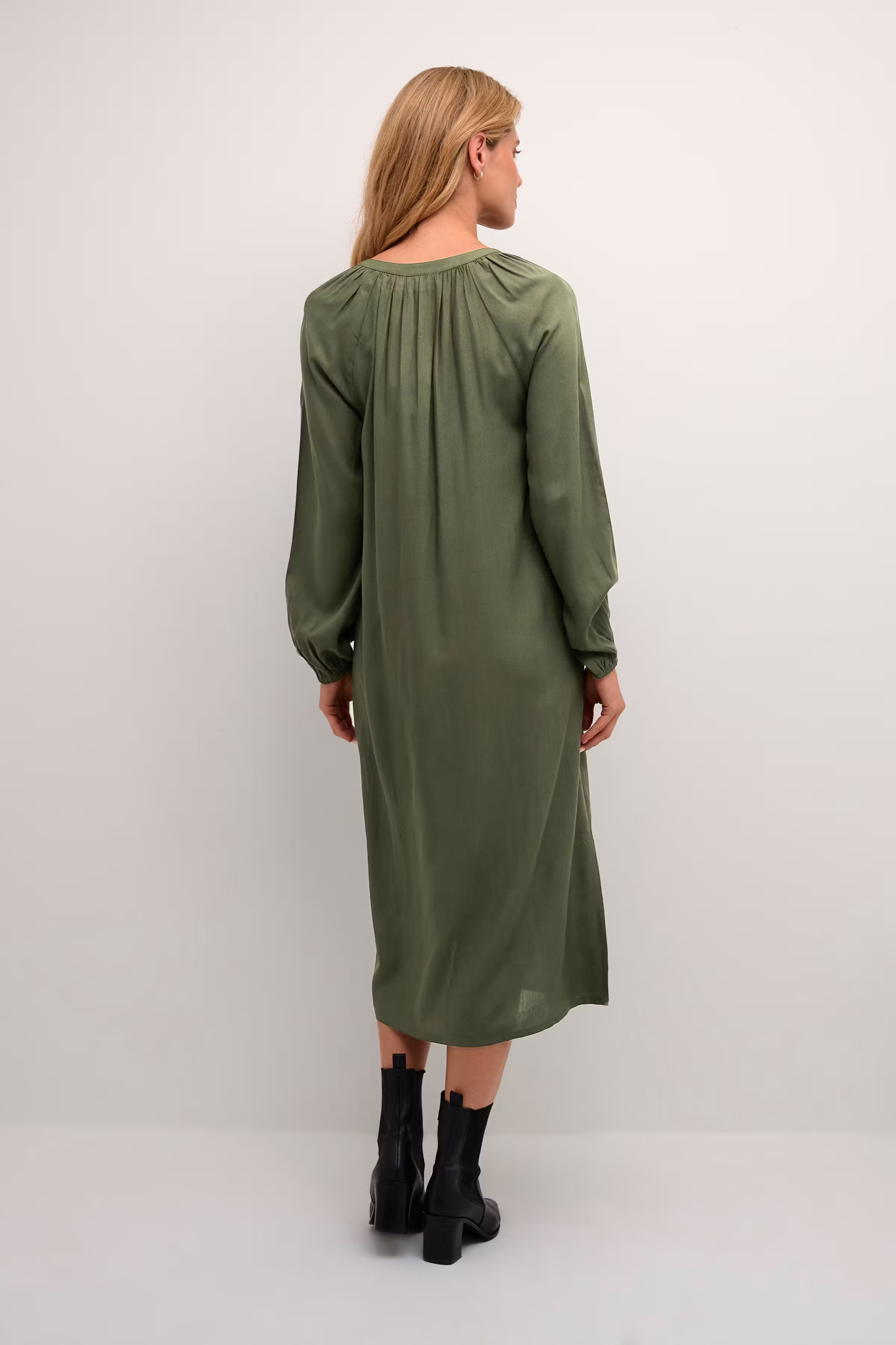 BPrilla KlÃ¤nning LOOKBOOK BACK 10590632-190511B