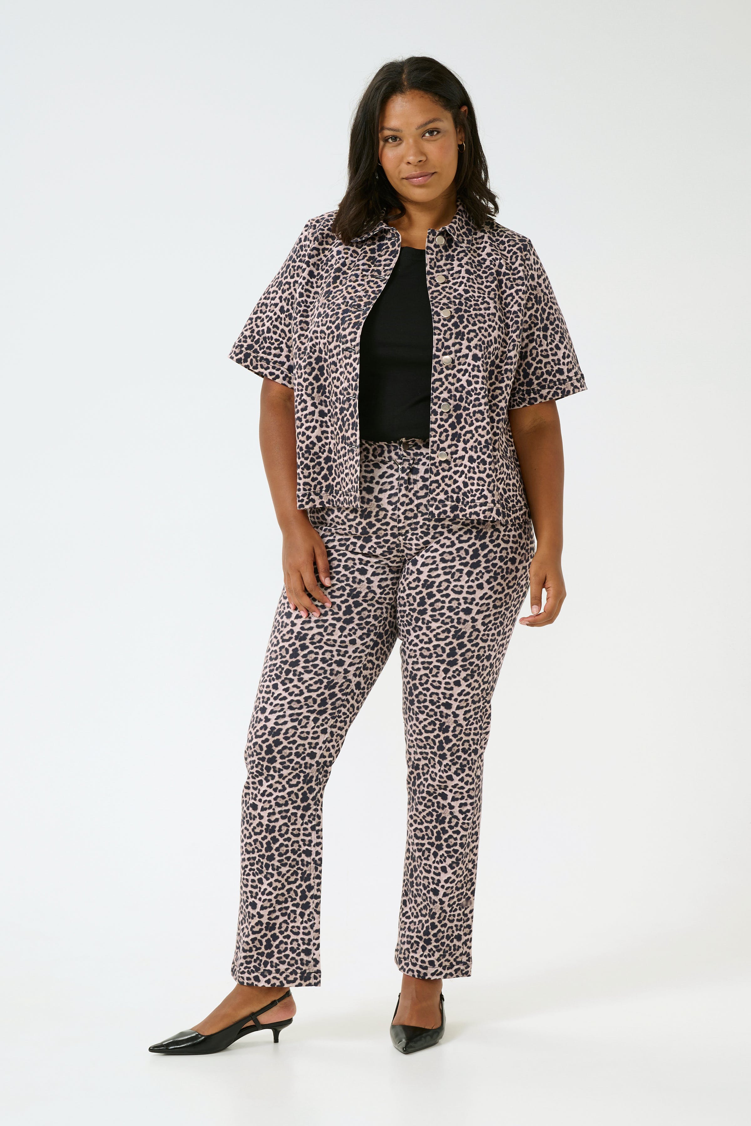 KClinima Leopard Shirt LOOKBOOK FRONT 10583224-107537