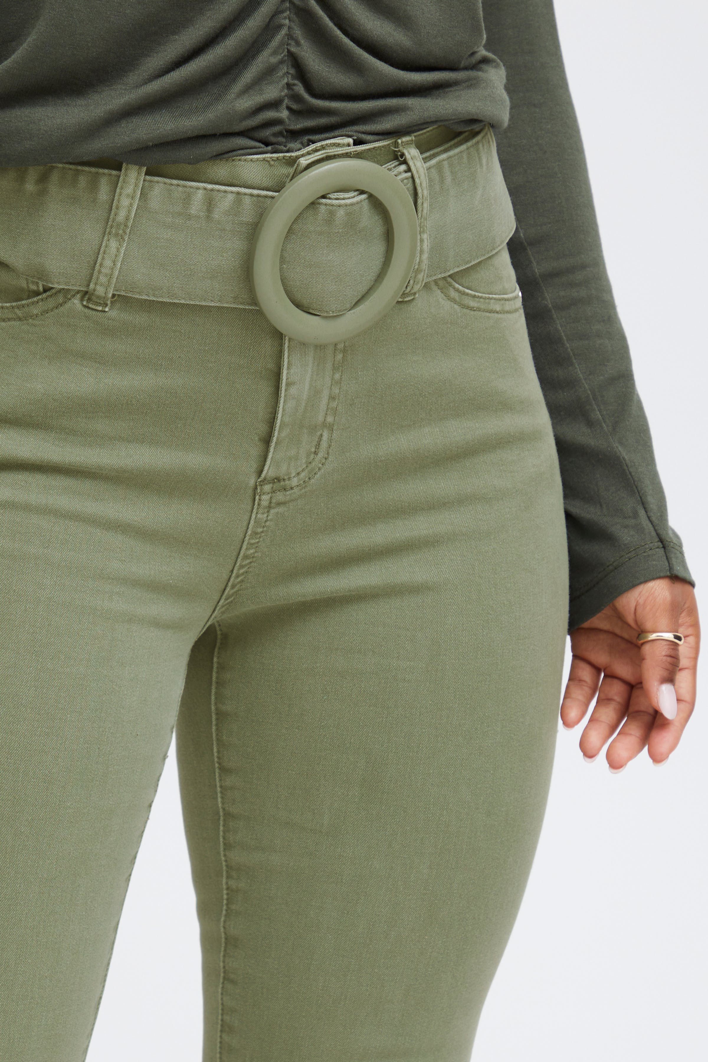 SBANITA Hose LOOKBOOK DETAIL 22100456-190312