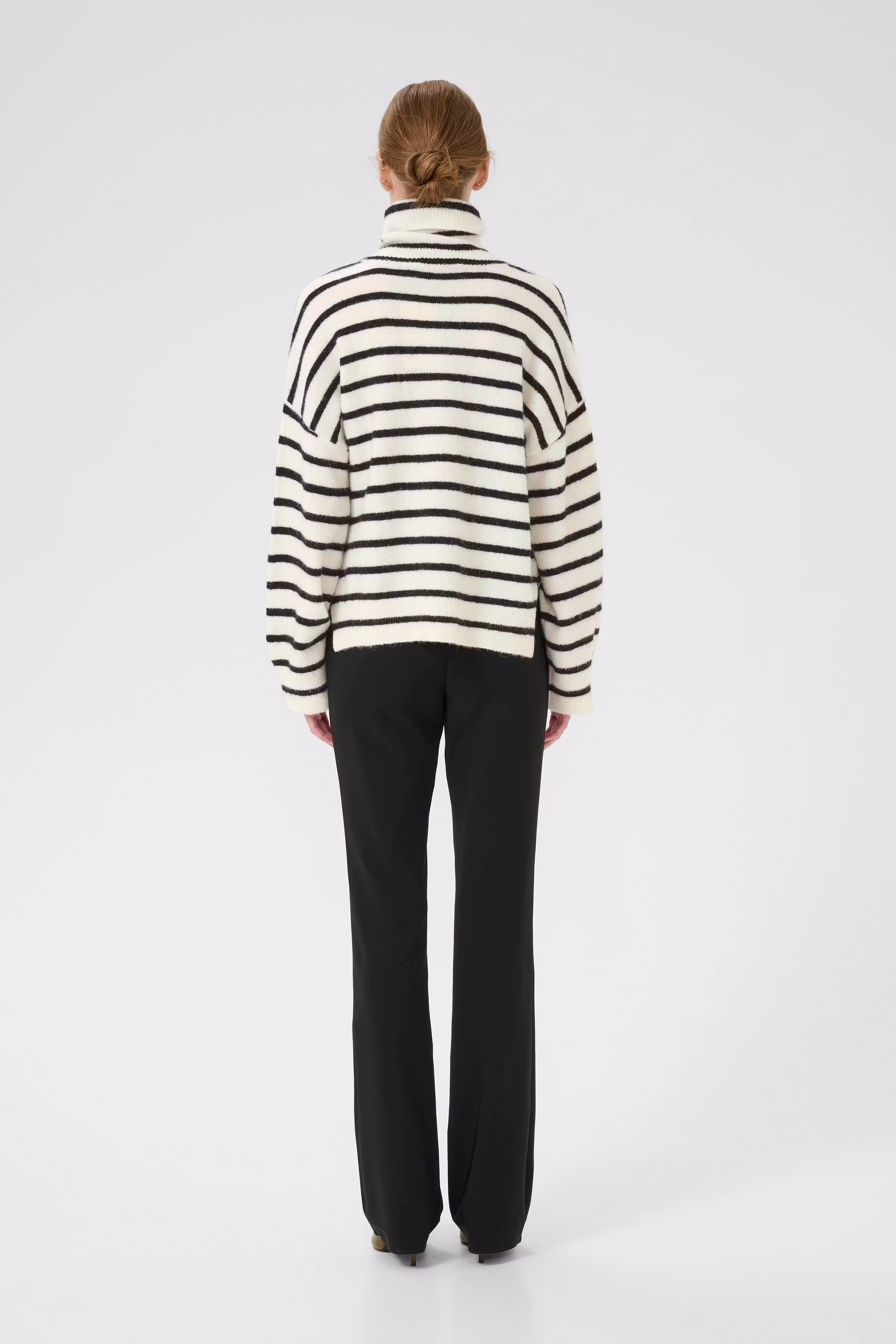 AlphaGZ Pullover LOOKBOOK BACK 10909345-106145