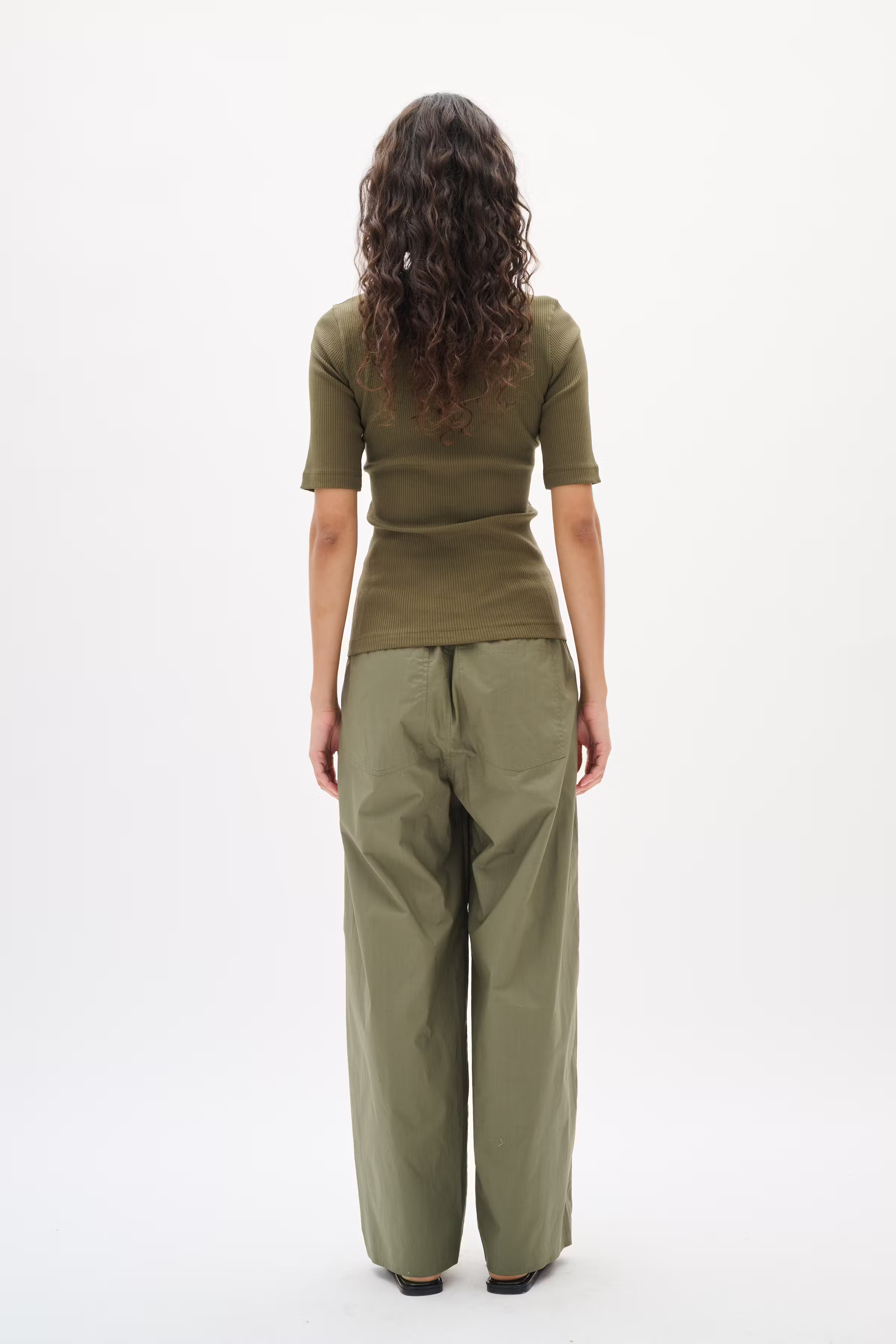 KennaIW Poplin Byxor LOOKBOOK BACK 30110533-180515