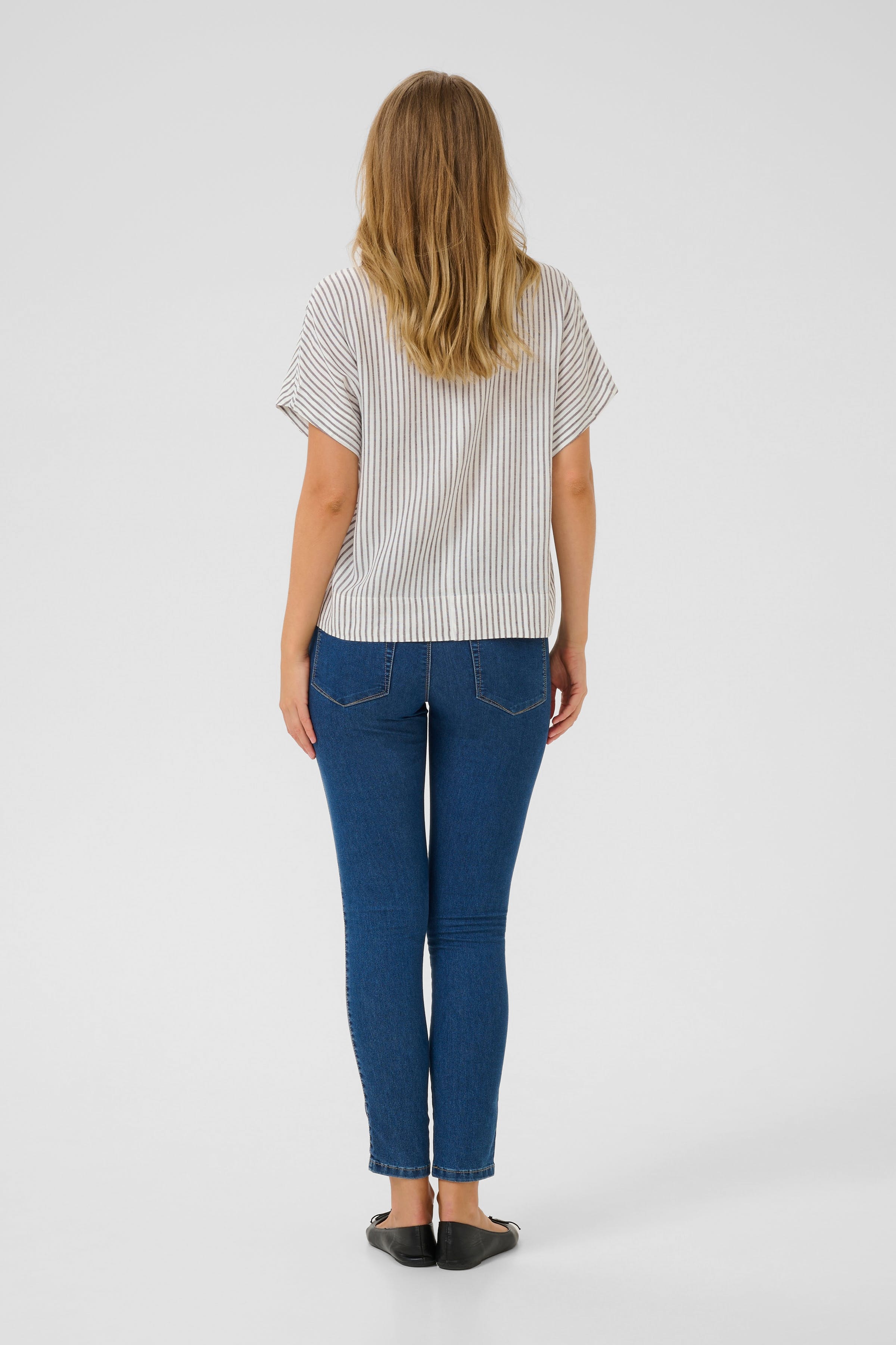 KAmilia Lin Top LOOKBOOK BACK 10509670-107749