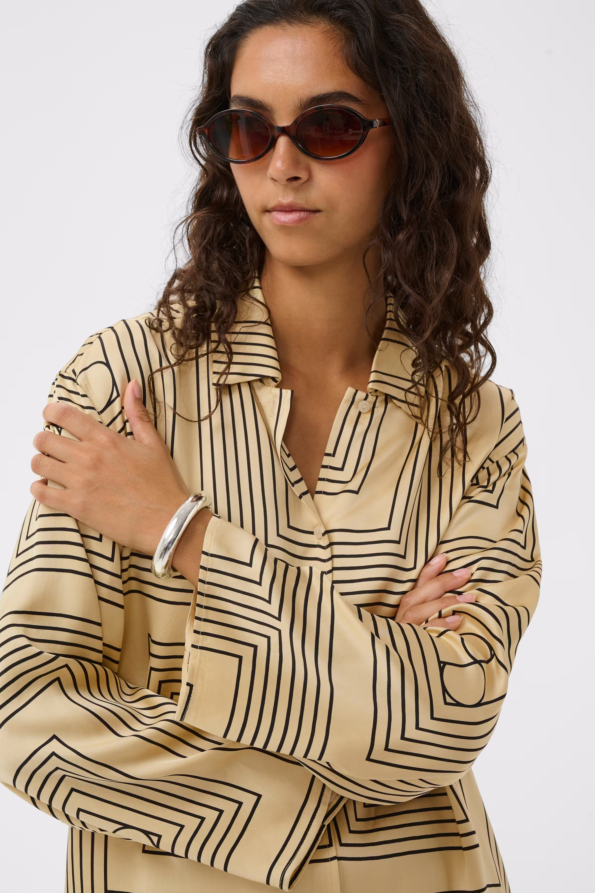 SLEvilia Hemd LOOKBOOK DETAIL 30409194-305029