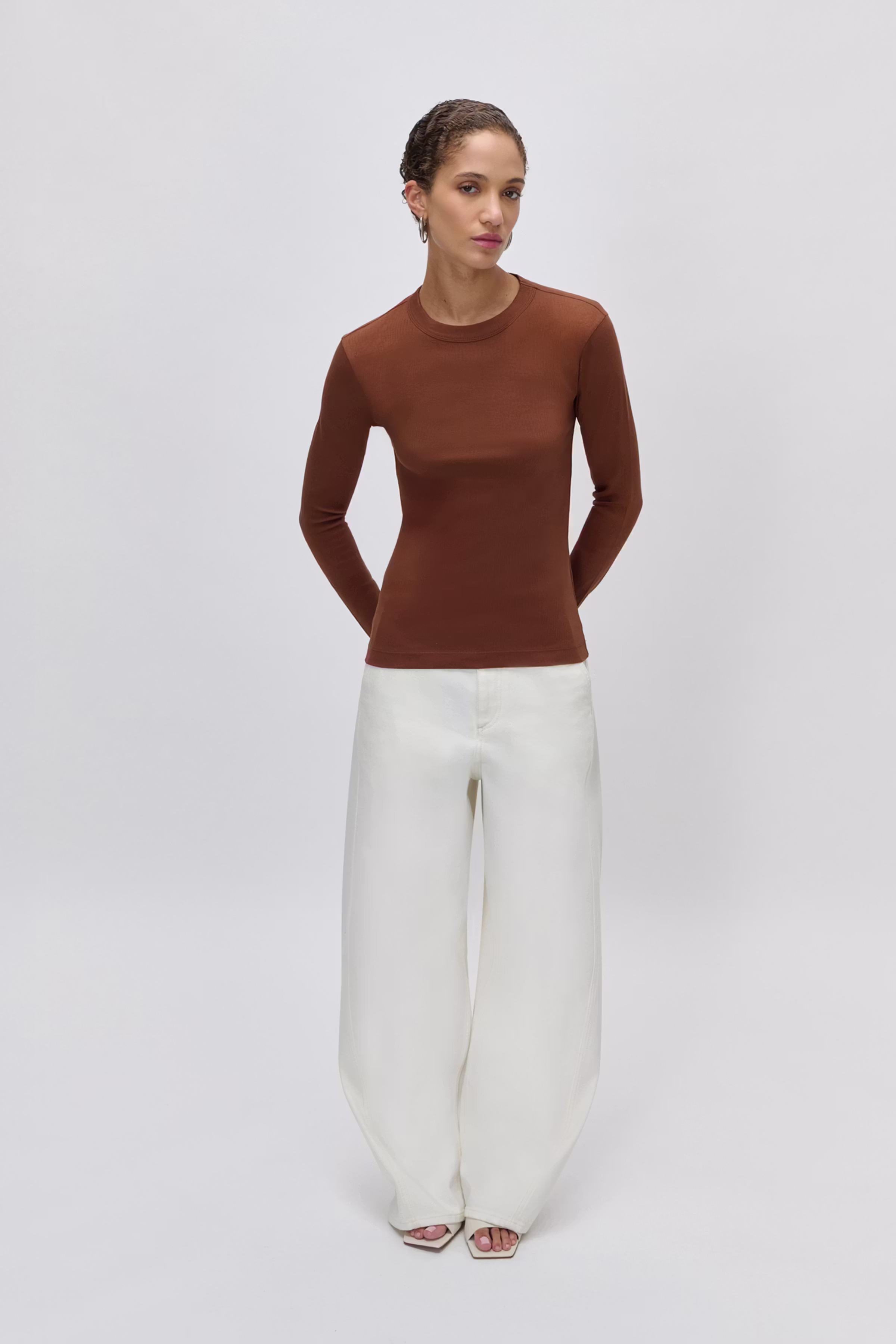 IOKOLLINA T-shirt LOOKBOOK FRONT 30600544-BR208