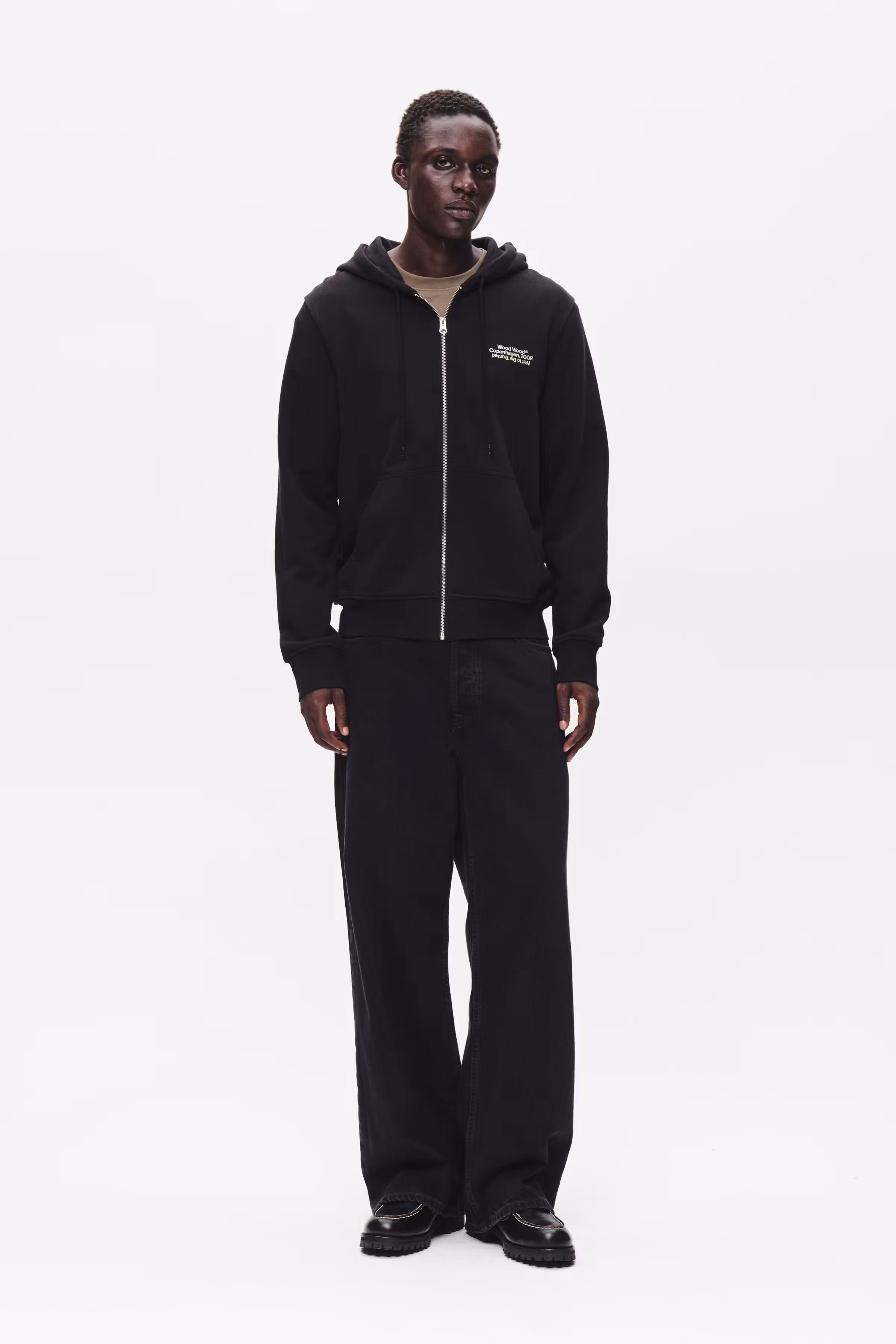 WWIan Sweatshirt LOOKBOOK FRONT 30252263-303700