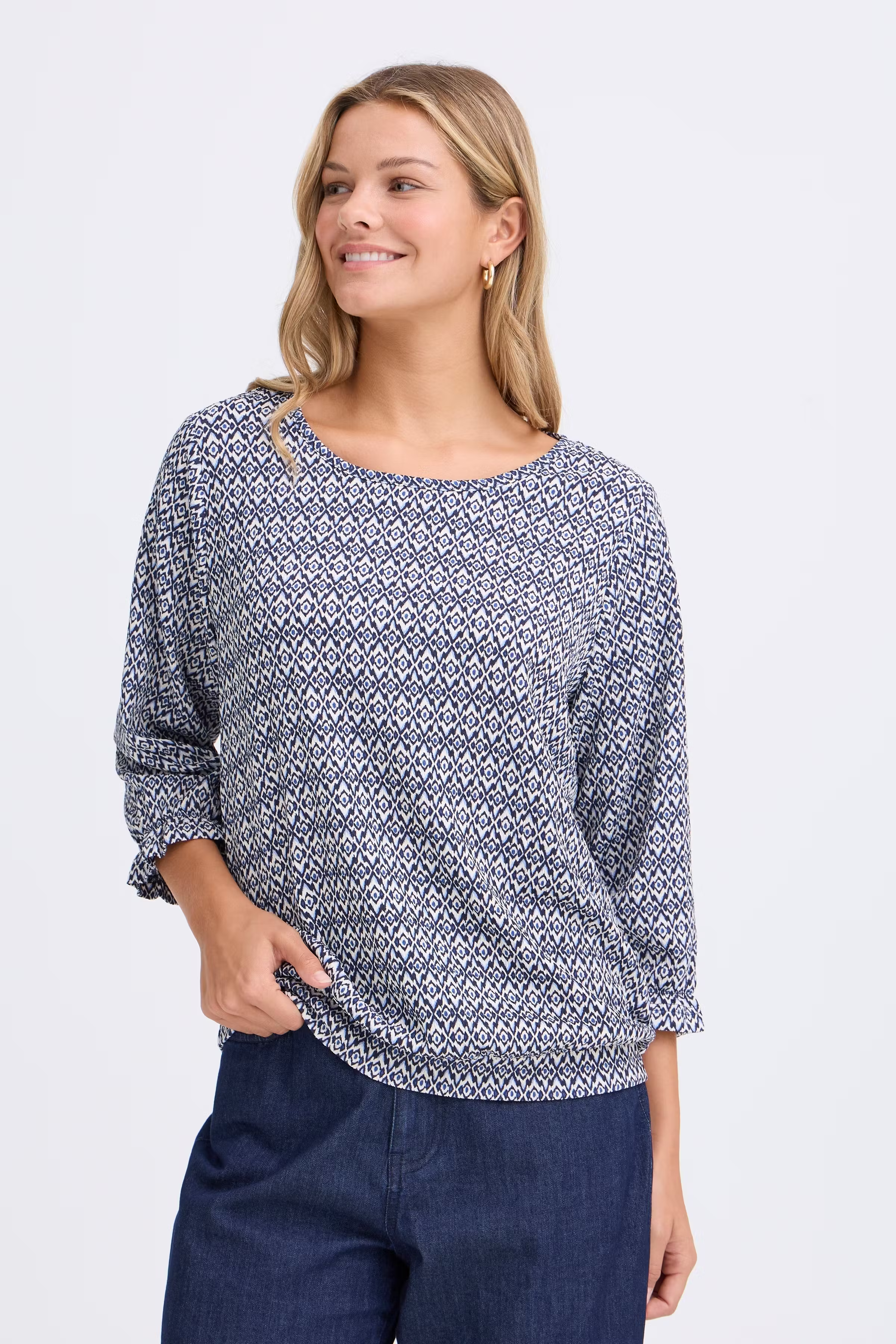 FRSLOANE T-shirt LOOKBOOK FRONT 20617521-900004387