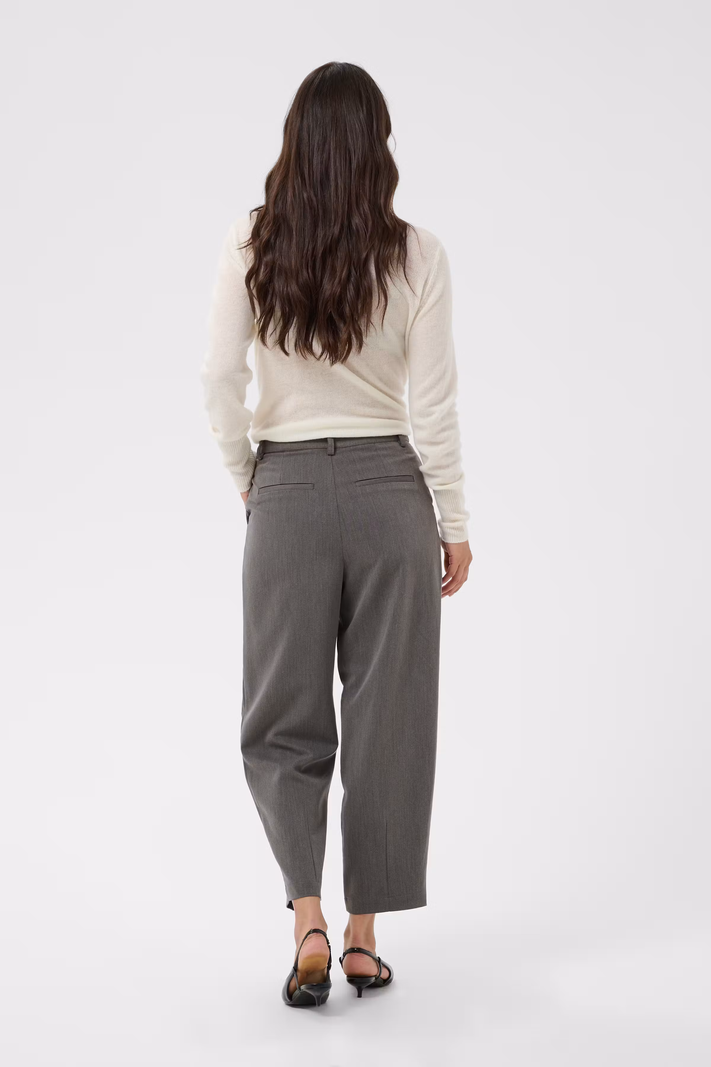 KAsakura Trousers LOOKBOOK BACK 10512298-100125