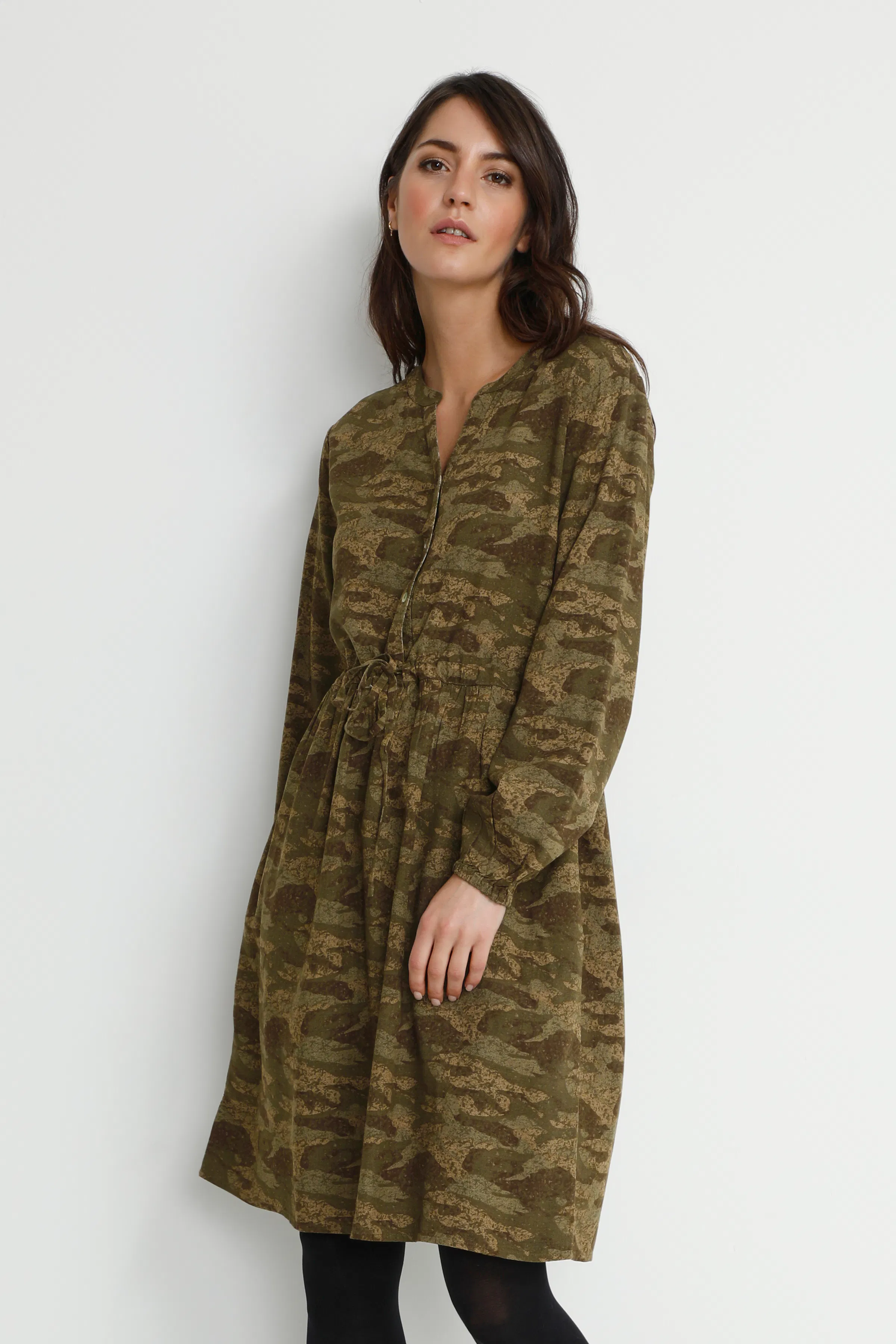 CRVimma Klänning LOOKBOOK FRONT 10610671-103391