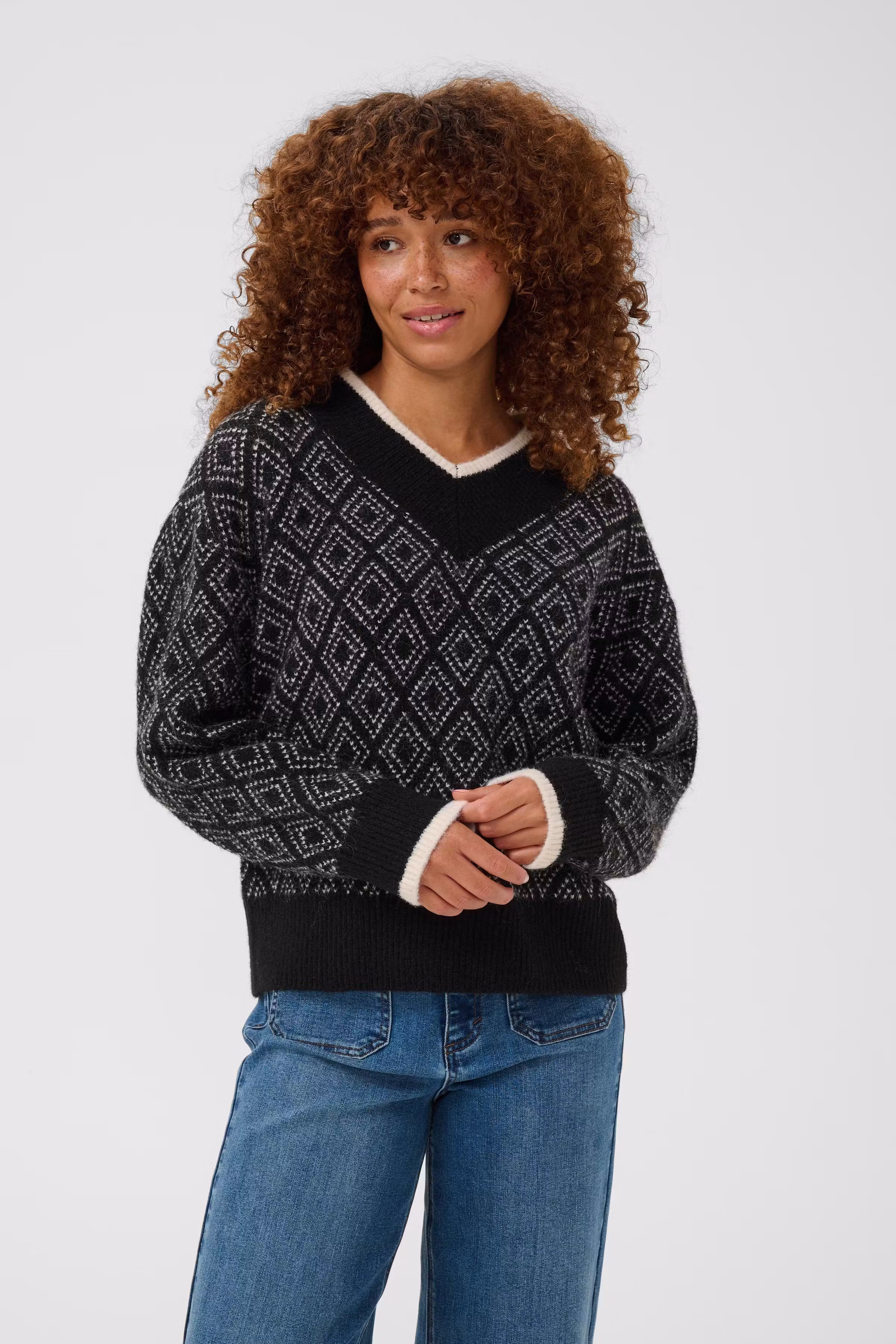 KAsirens Pullover LOOKBOOK FRONT 10512088-109747