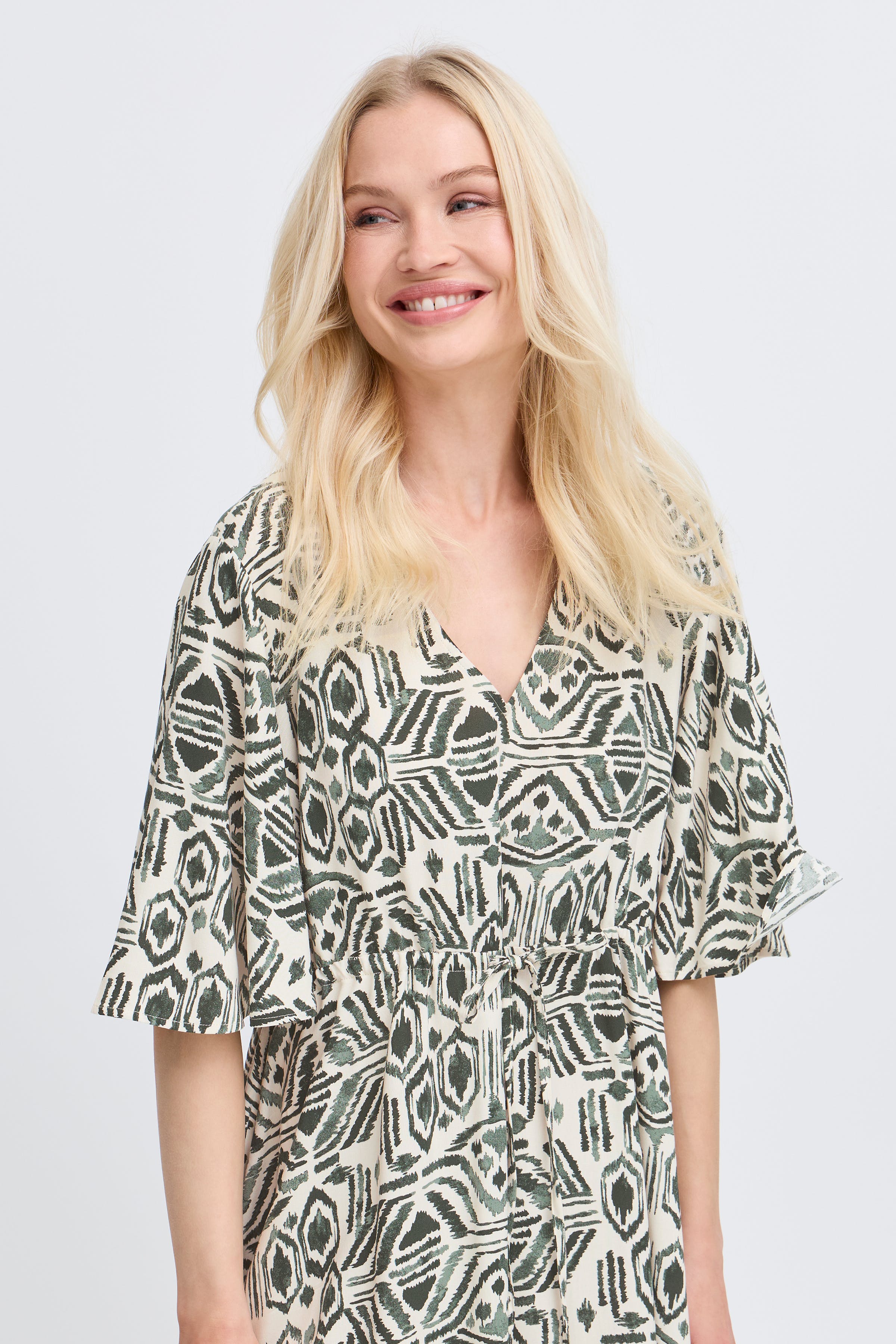 BYMMJOELLA Kleid LOOKBOOK DETAIL 20816532-204596