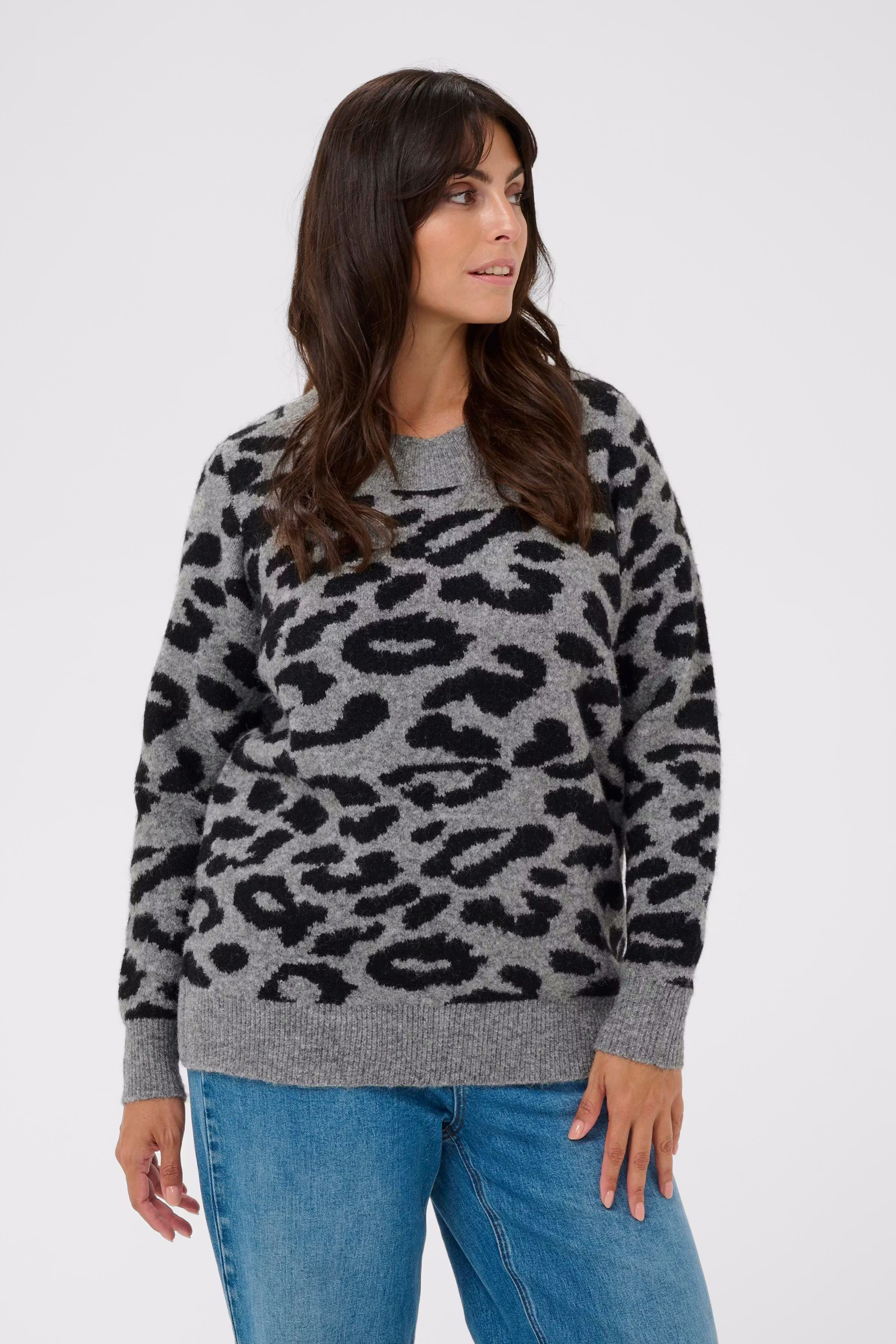 KCsandia Pullover LOOKBOOK BACK 10583698-108298