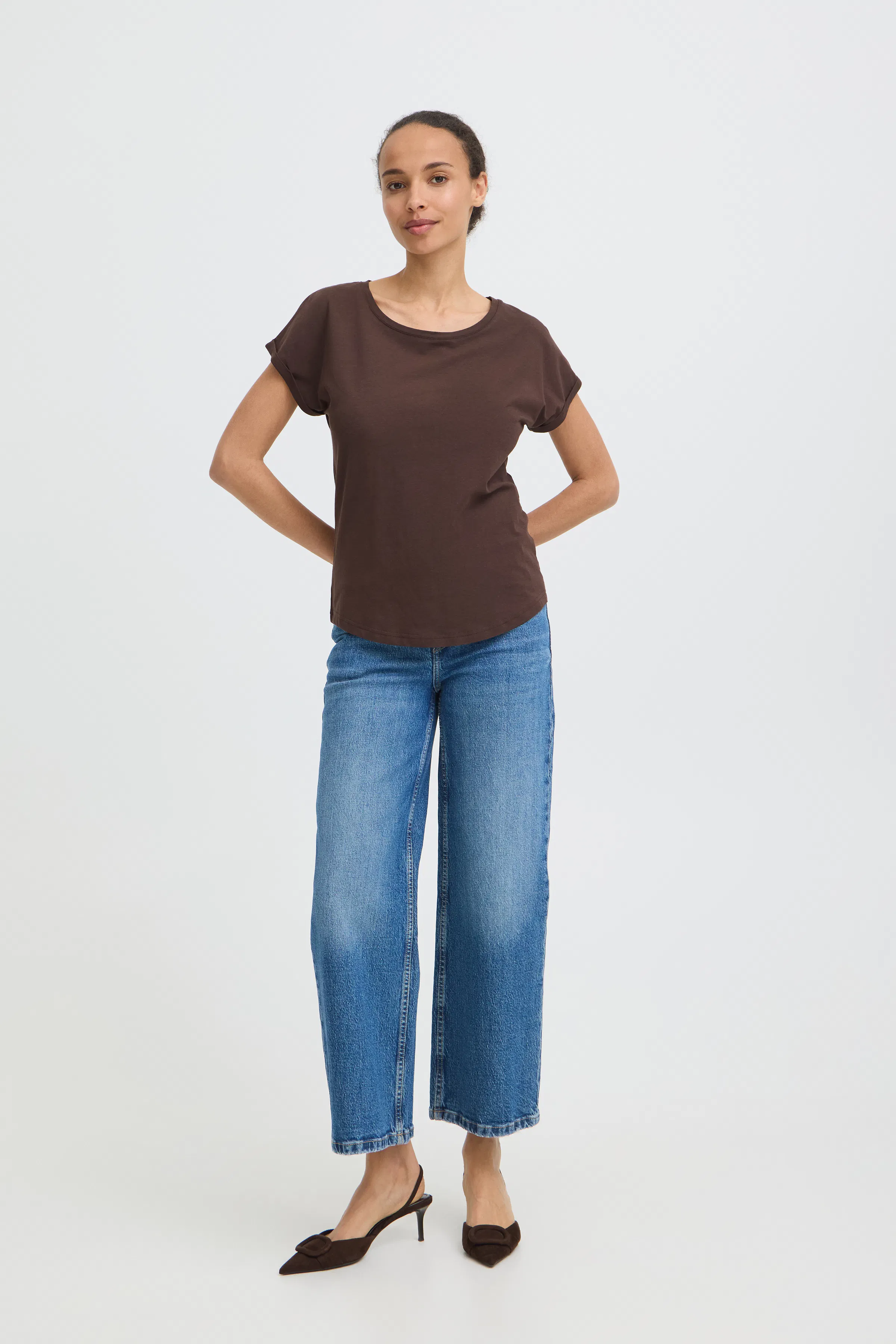 BYPamila T-shirt LOOKBOOK FRONT 20804205-191016