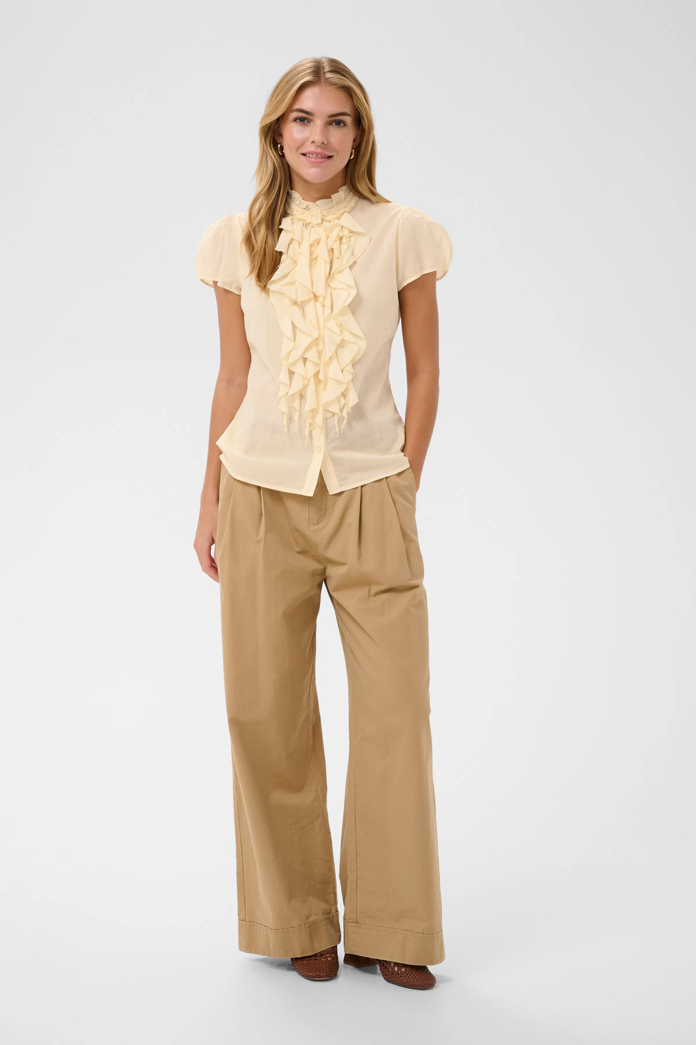 TilliSZ Skjorte LOOKBOOK FRONT 30512952-120703