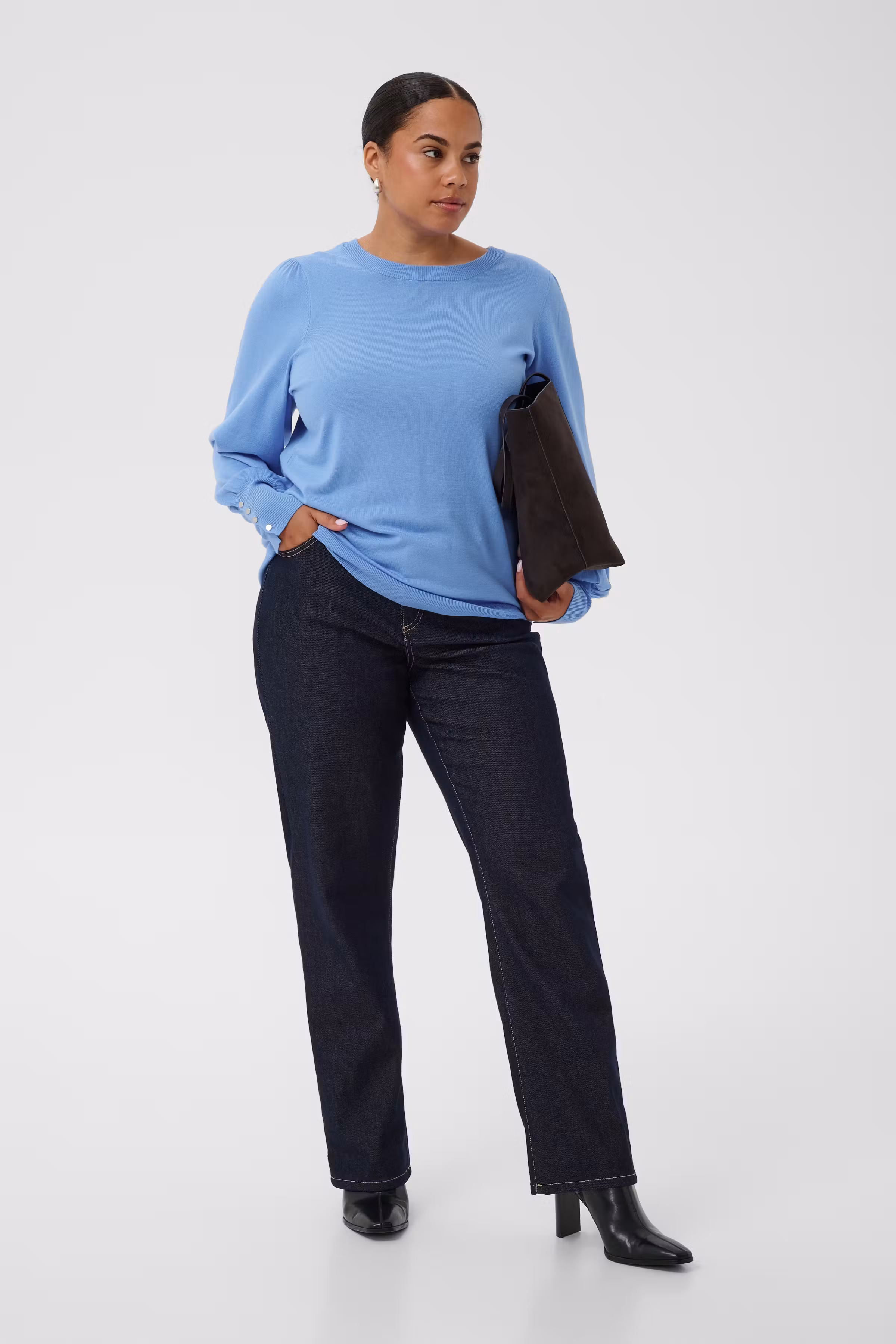KClizzy Pullover LOOKBOOK FRONT 10584451-164032