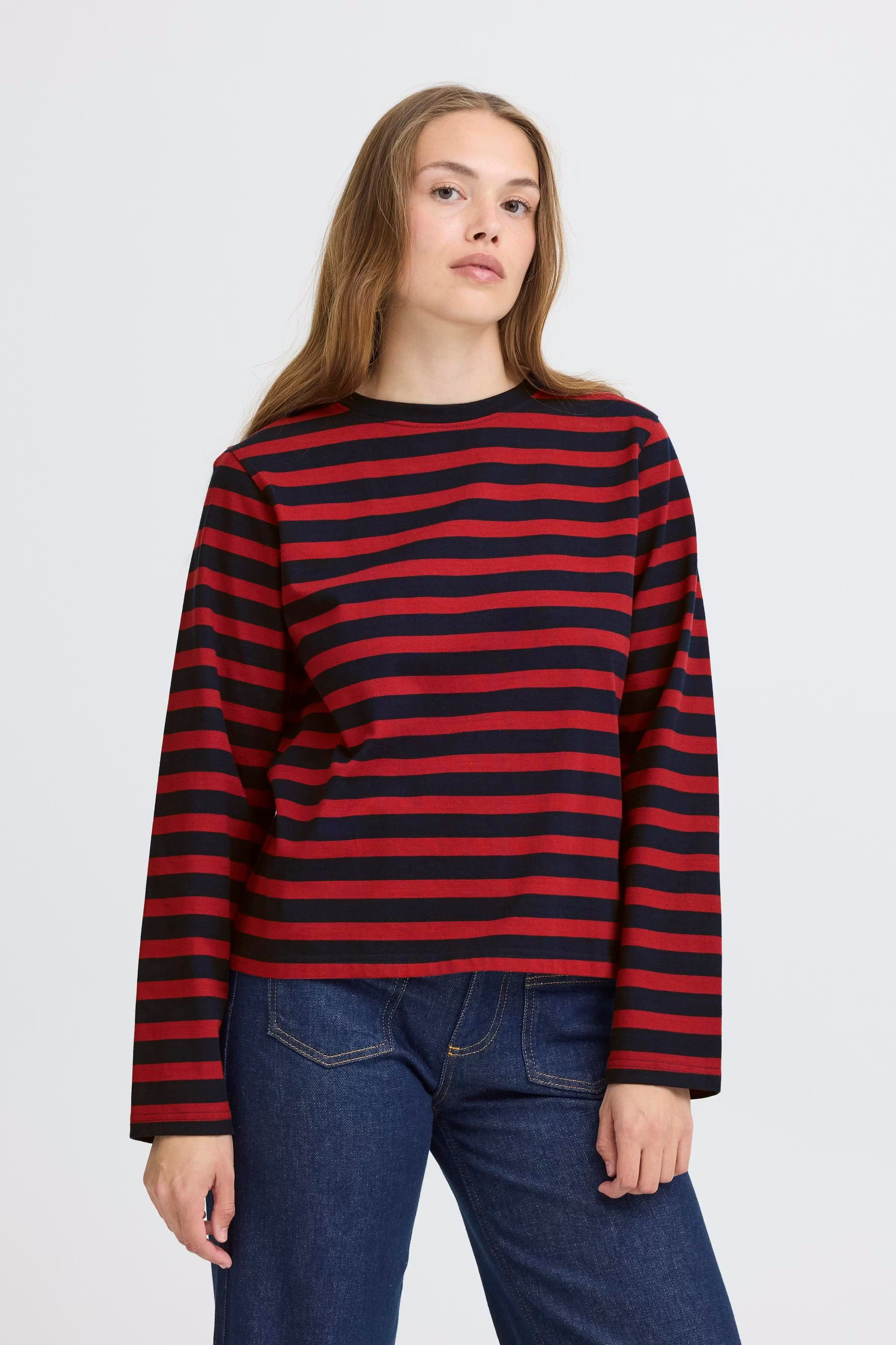 PZSAHANA T-shirt LOOKBOOK FRONT 50209114-205036