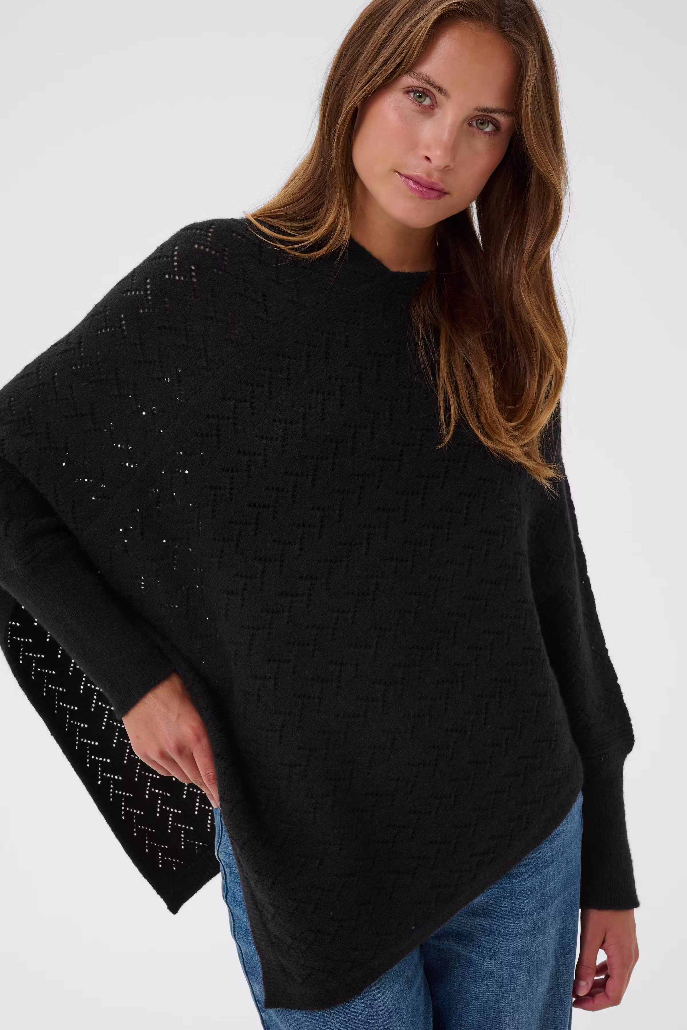 KAoline Poncho LOOKBOOK DETAIL 10510915-100121