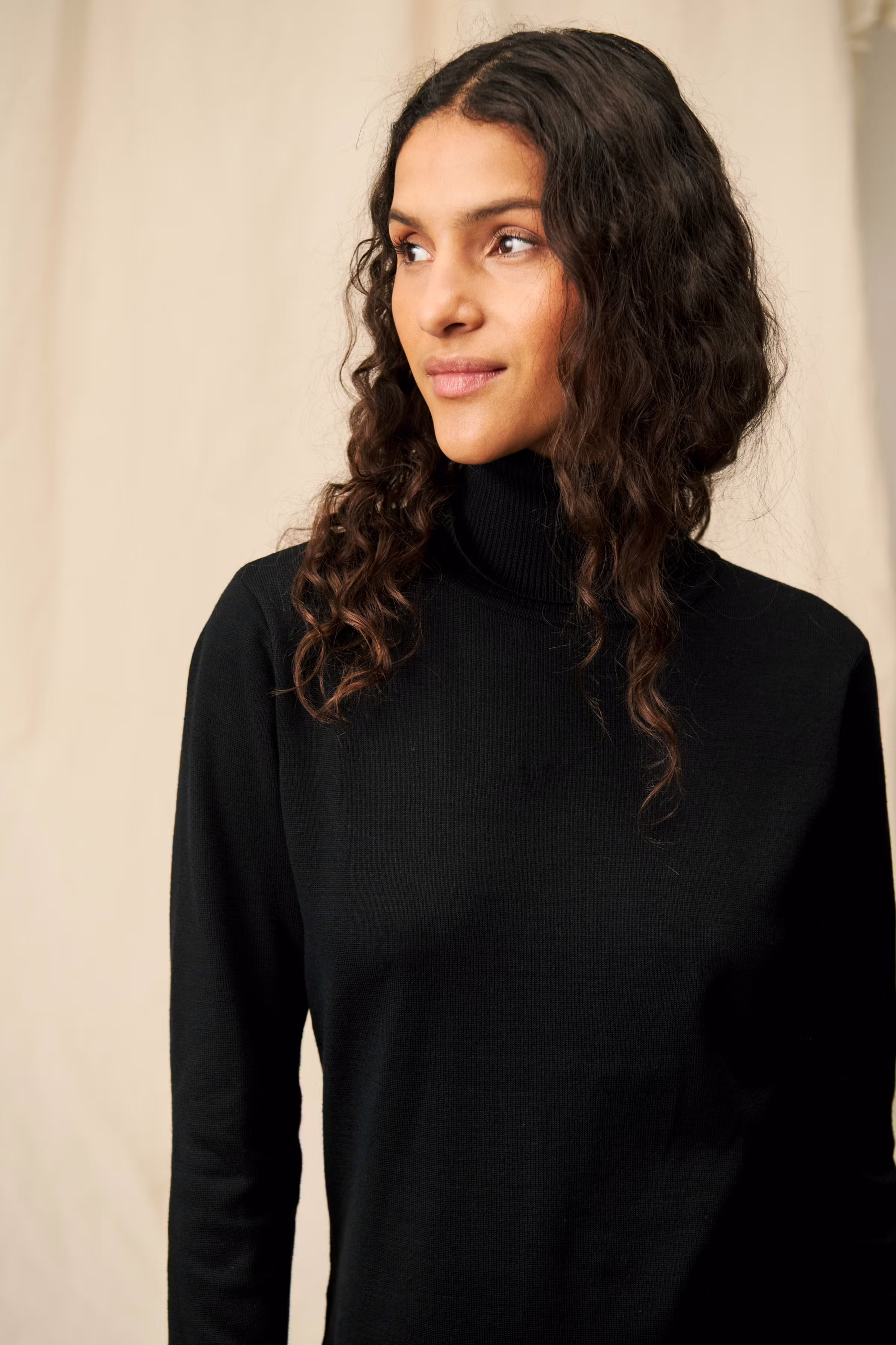  MilaSZ Rollneck Dress LOCATION NONE 30501696-0001