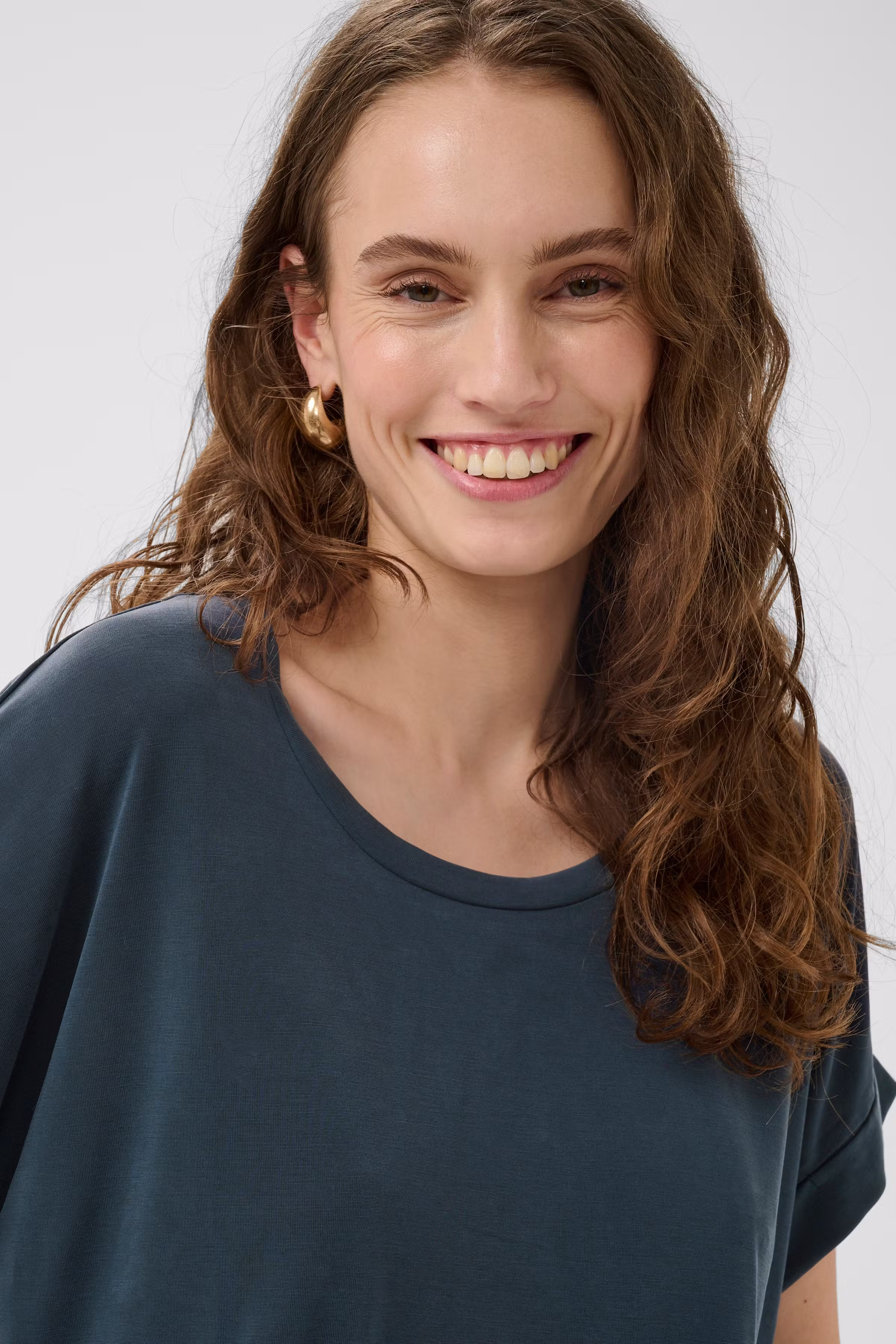 Kajsa T-shirt LOOKBOOK DETAIL 50103468-5103406