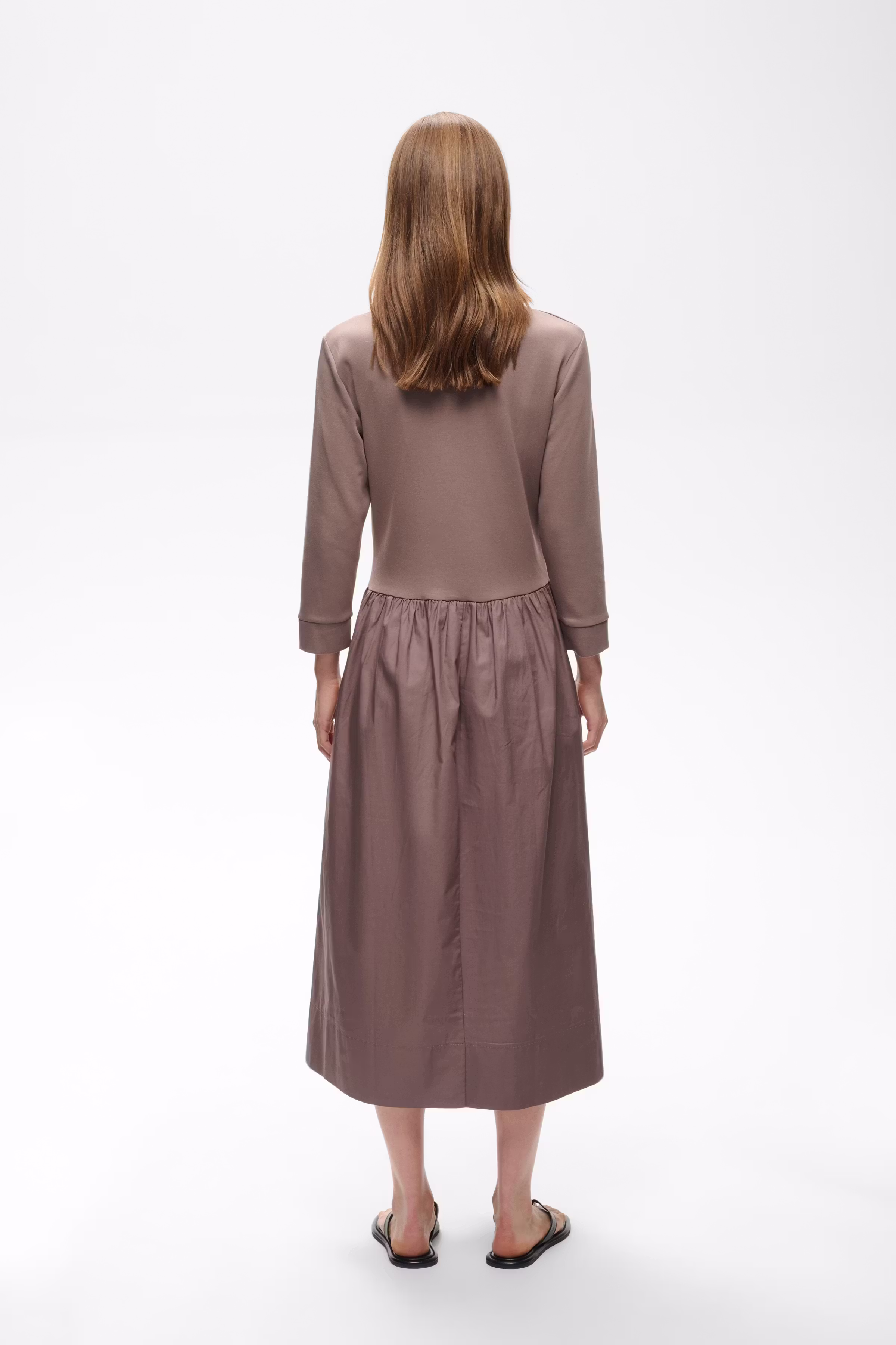 MiraIW Kleid LOOKBOOK BACK 30110507-181304