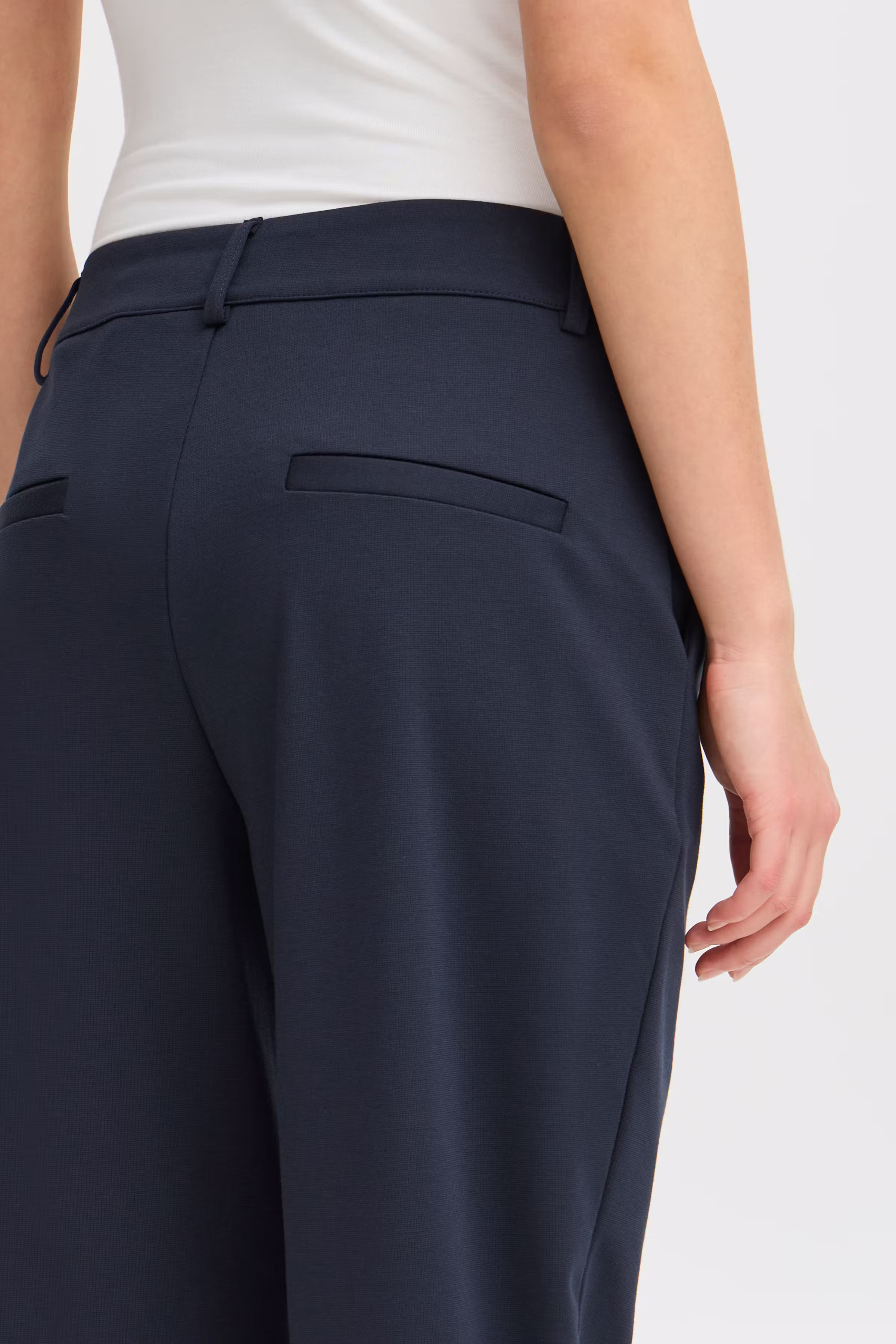 IHKATE Hose LOOKBOOK DETAIL 20115927-194010