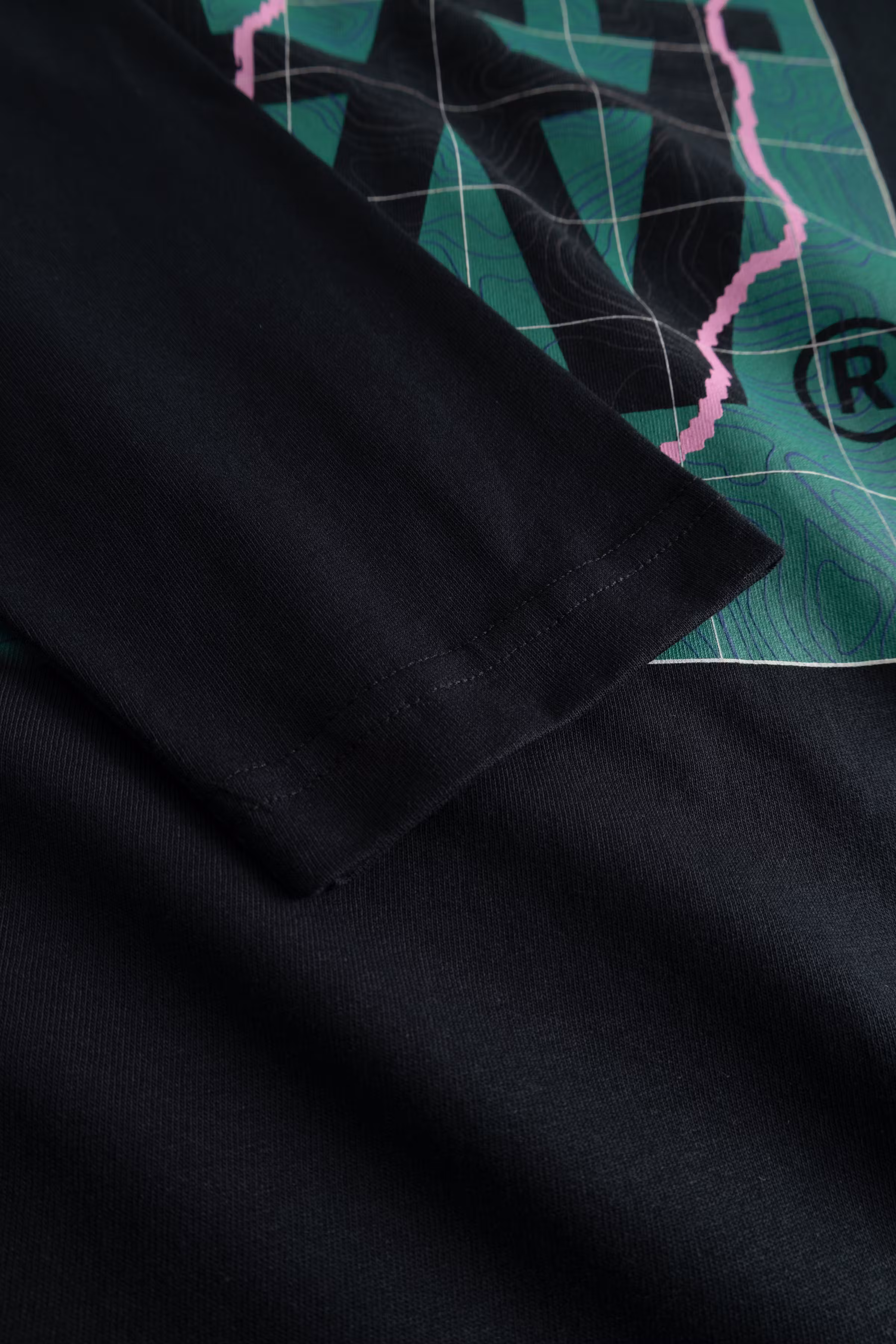 WWLiam map LS T-shirt PACK DETAIL 30252259-303700