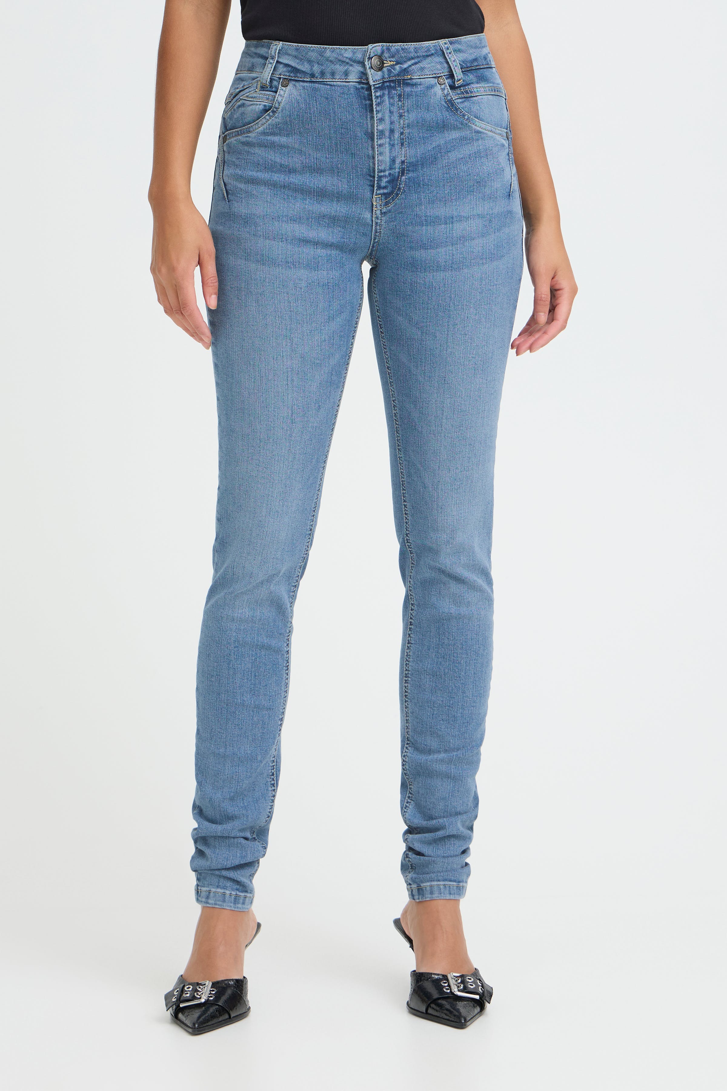 PZCARMEN HW Jeans Skinny Leg LOOKBOOK FRONT 50204829-200008