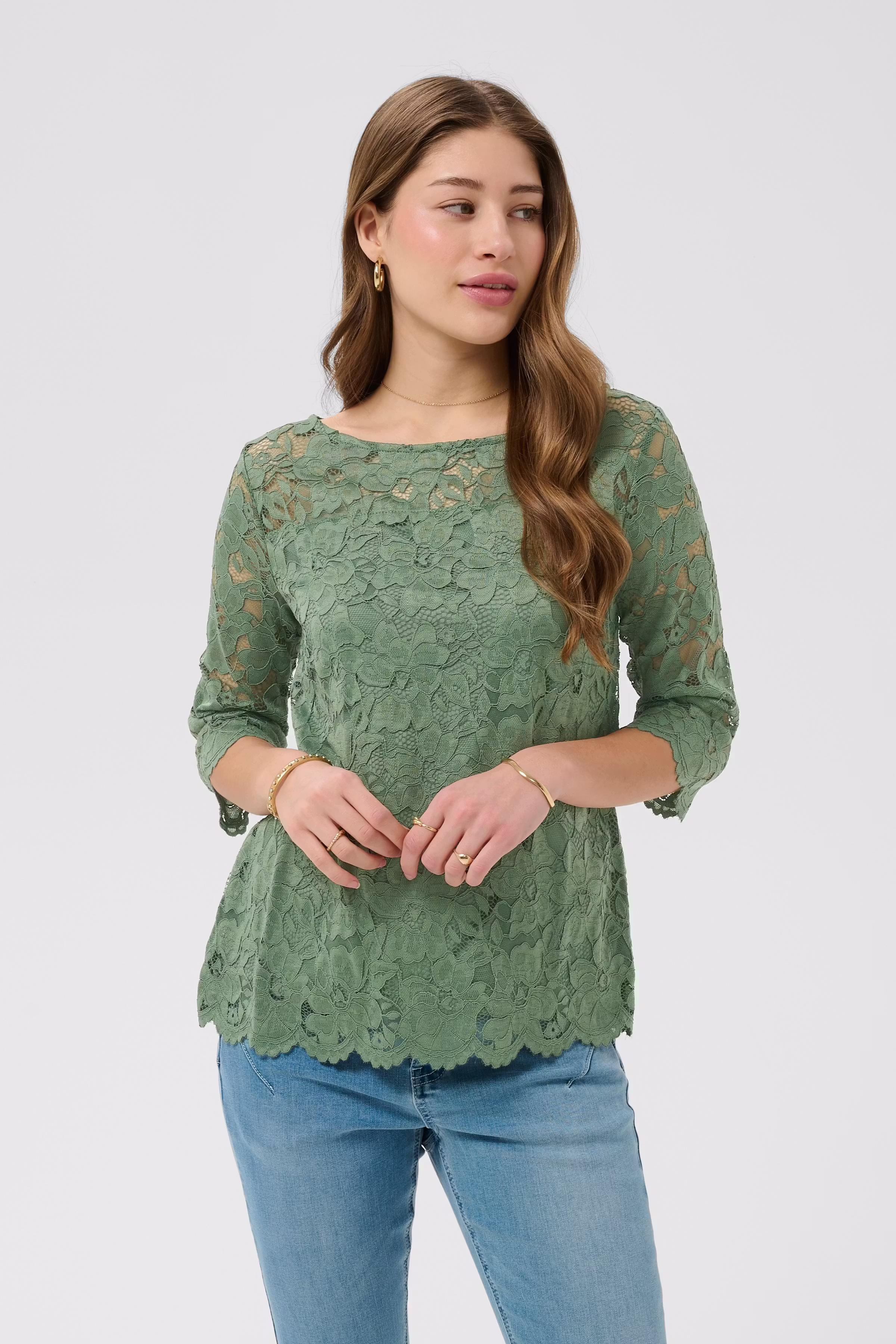 CRPria Blouse LOOKBOOK FRONT 10614100-176009