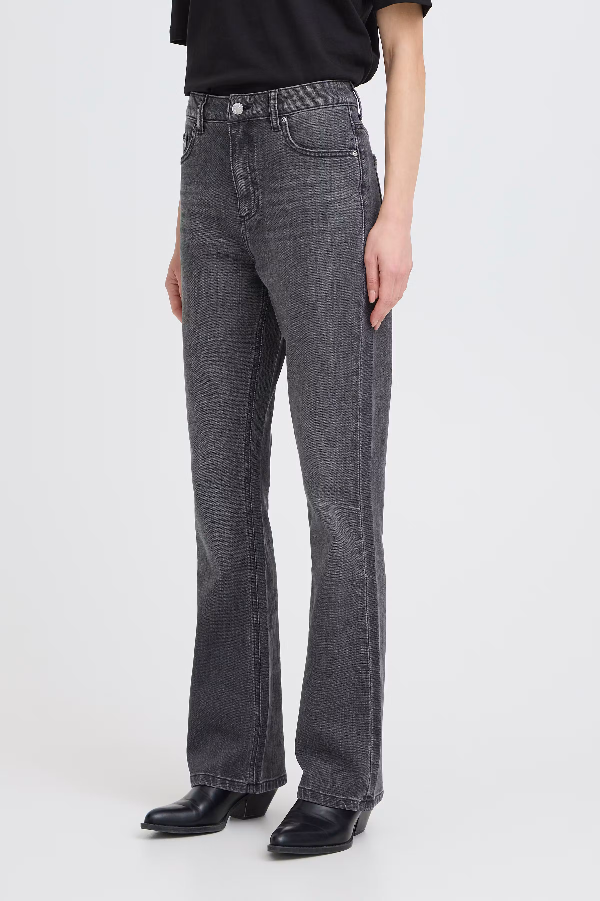 BYKAJANE Jeans LOOKBOOK FRONT 20818835-205076