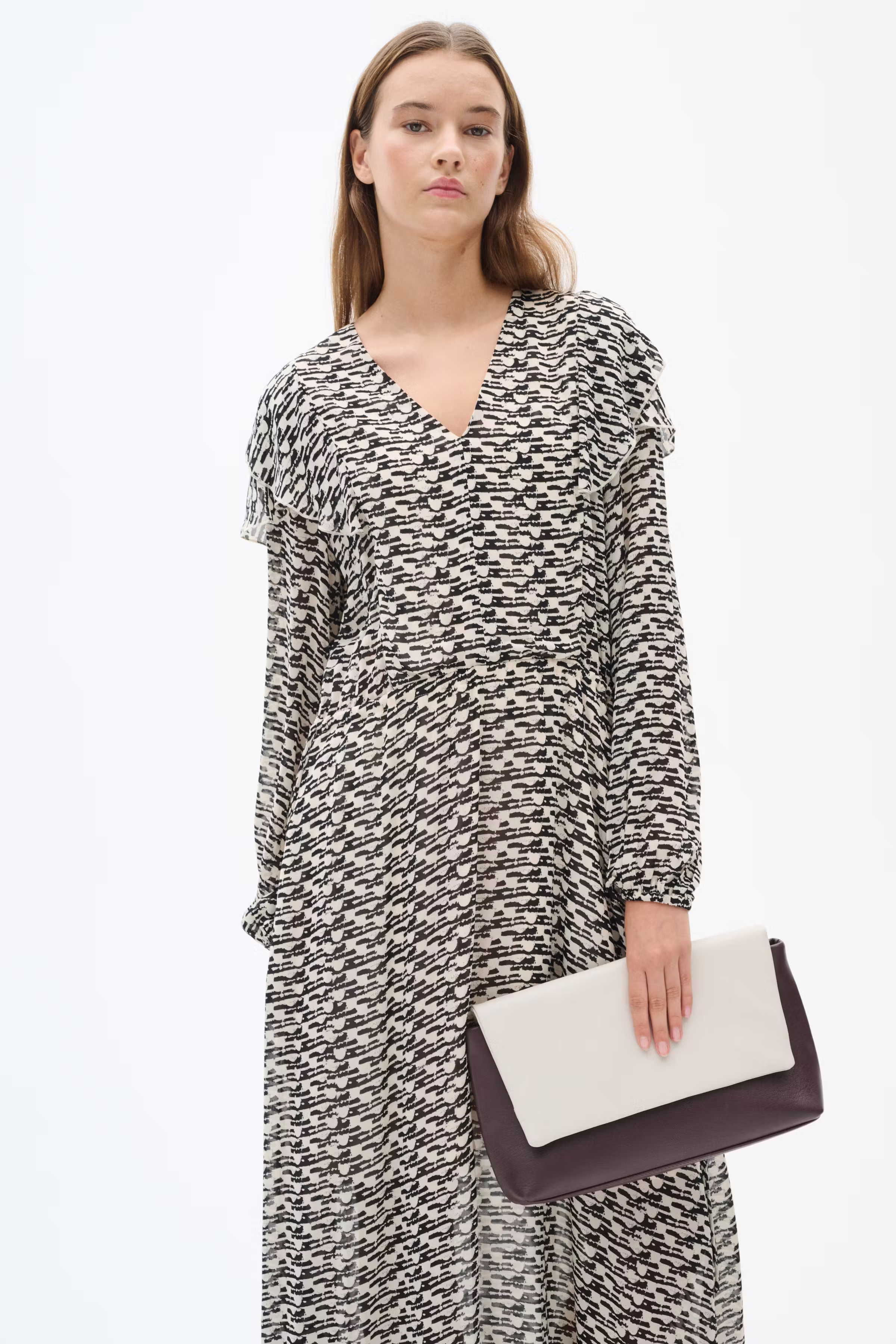 CessieIW Dress LOOKBOOK FRONT 30110249-303575