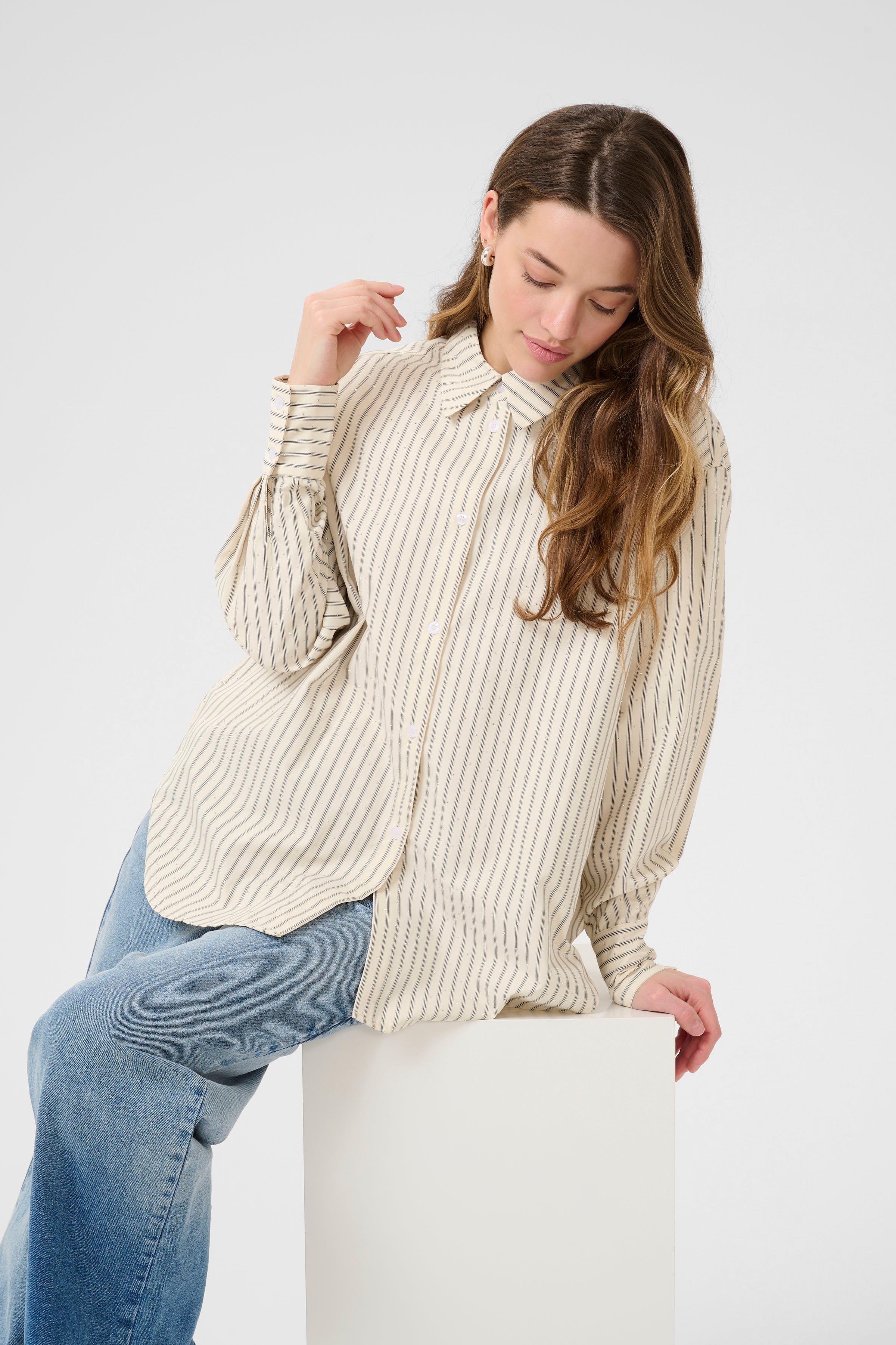 KAvictoria Hemd LOOKBOOK DETAIL 10510585-108232