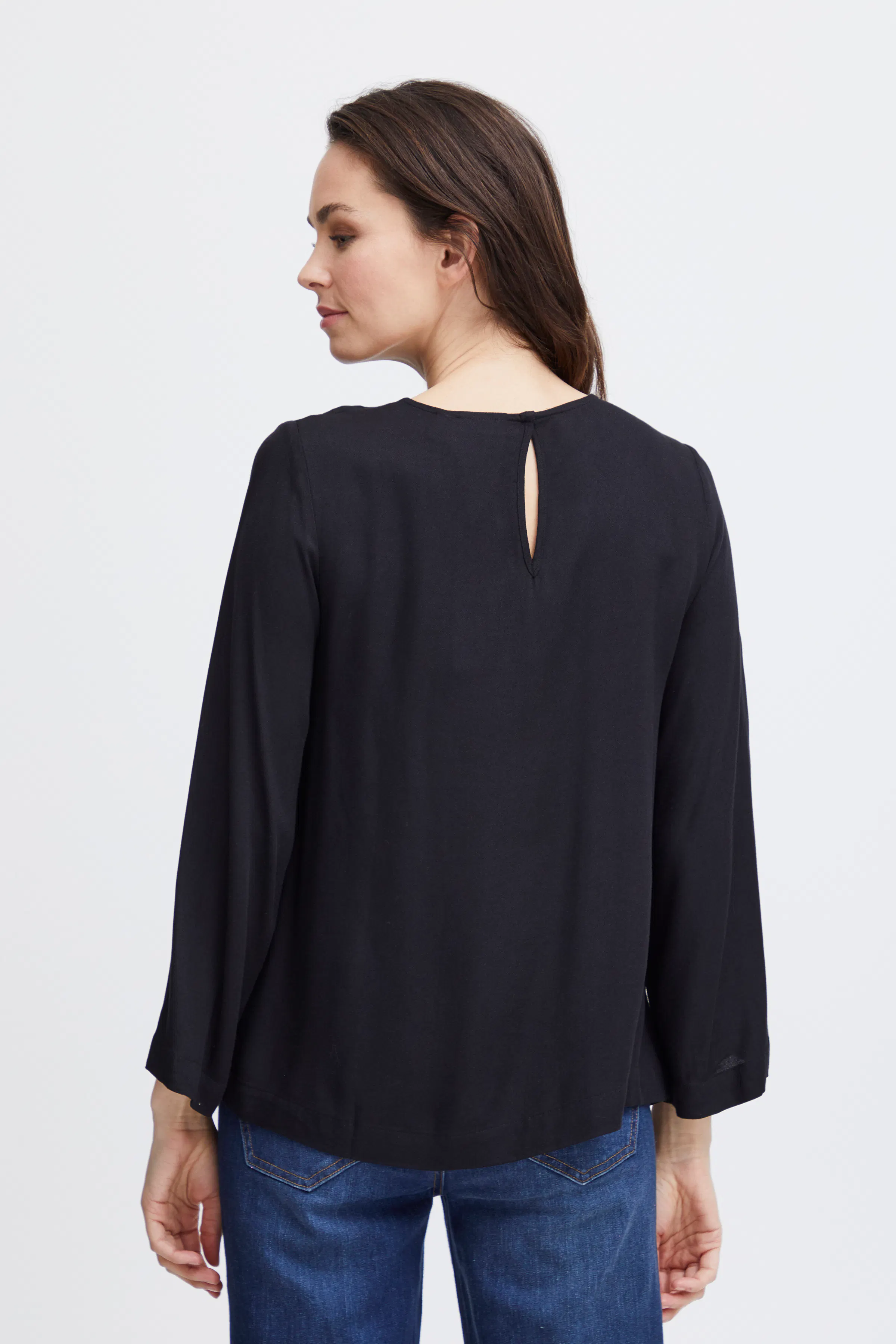 FRZURI Bluse LOOKBOOK BACK 20613331-200113