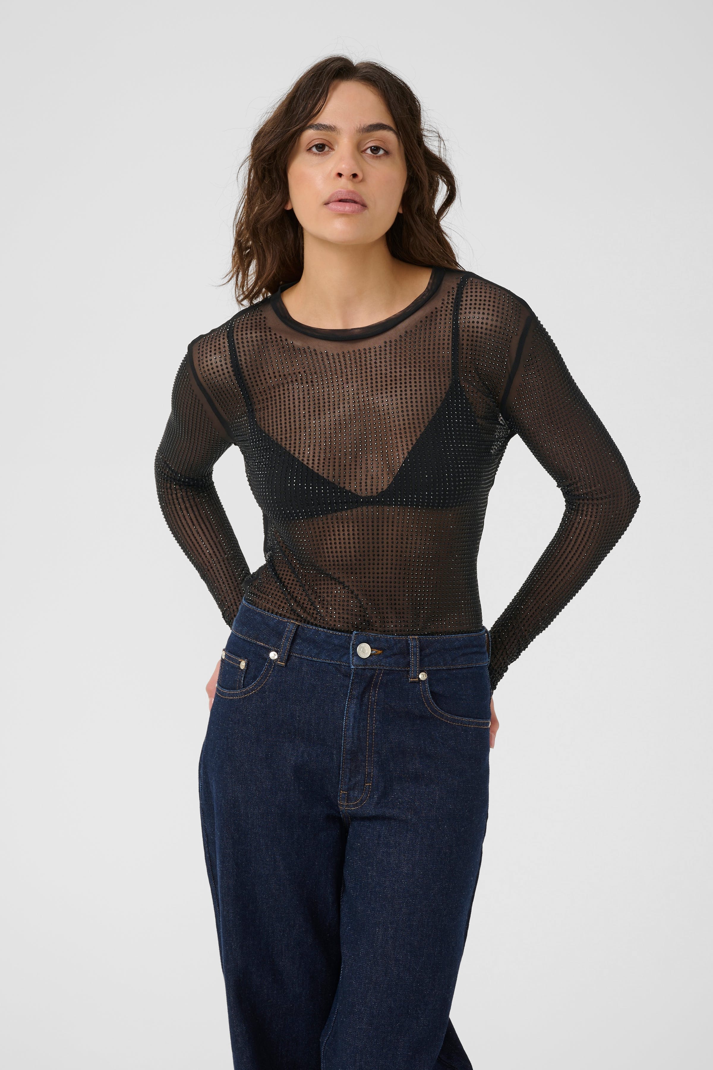 GZkareen Blouse LOOKBOOK FRONT 10910782-100017