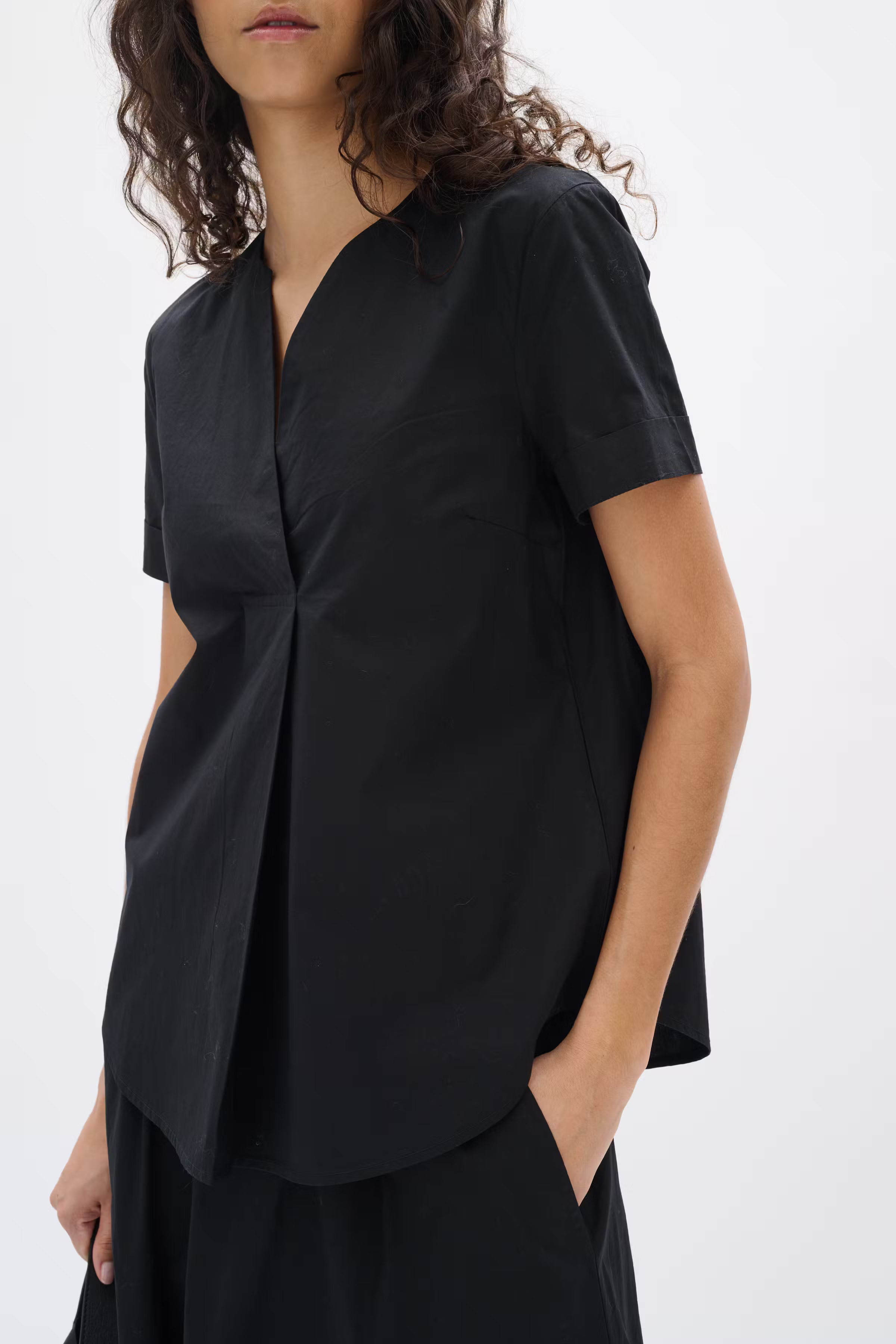 DaffodilIW Blus LOOKBOOK DETAIL 30110738-194008