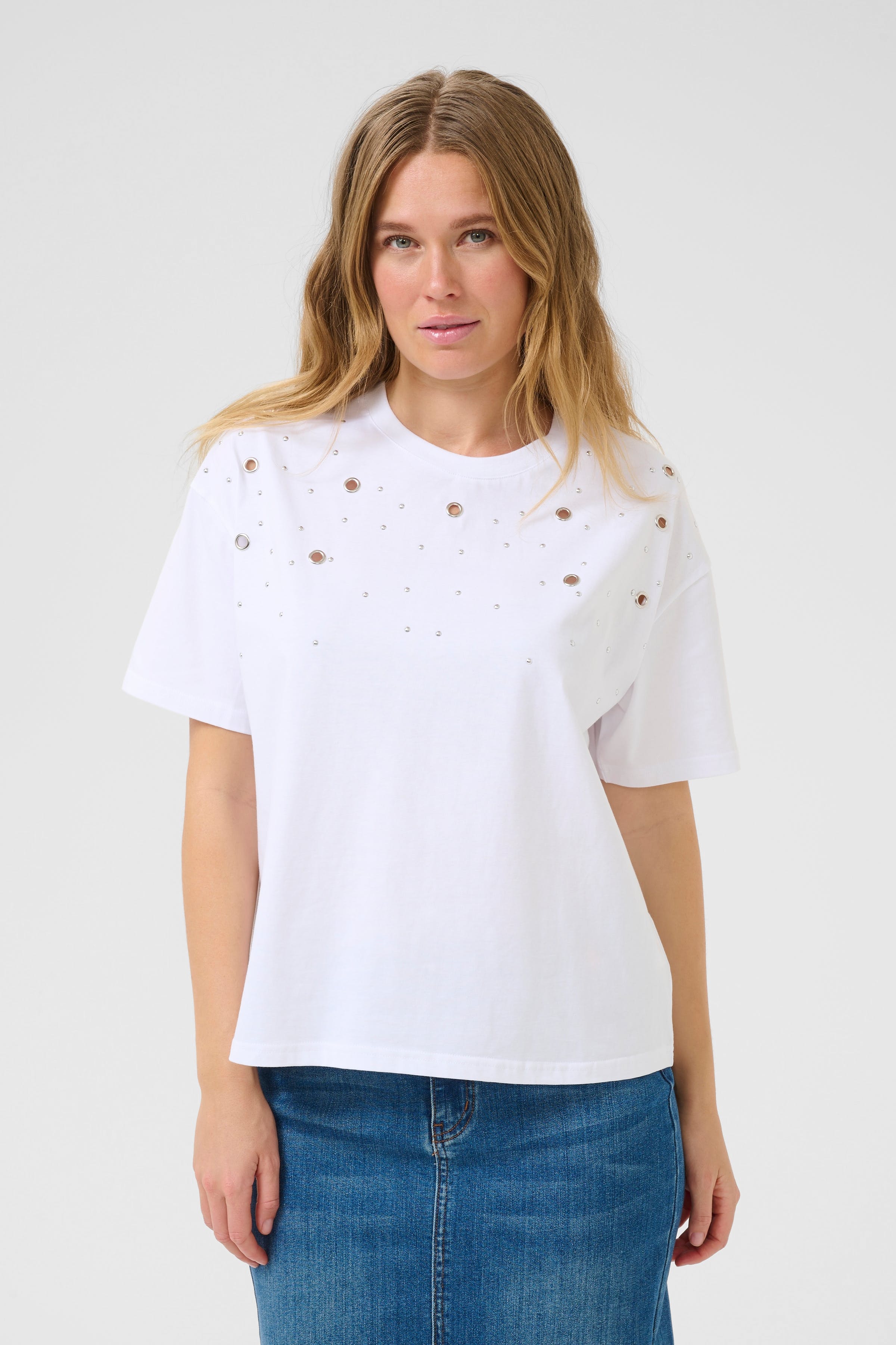 KAcleo T-shirt LOOKBOOK FRONT 10552462-110601