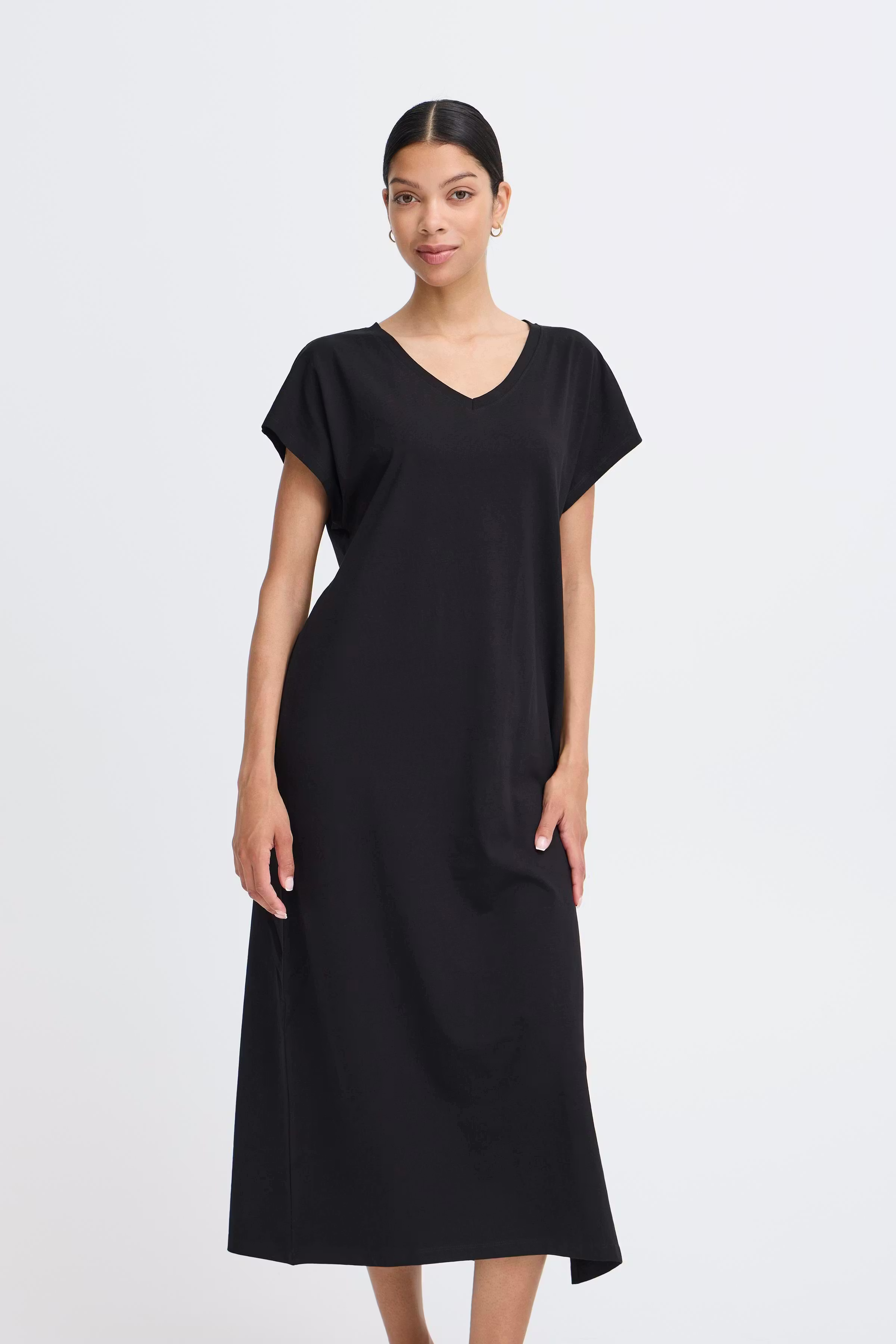 BYPANDINNA Klänning LOOKBOOK FRONT 20816850-200451