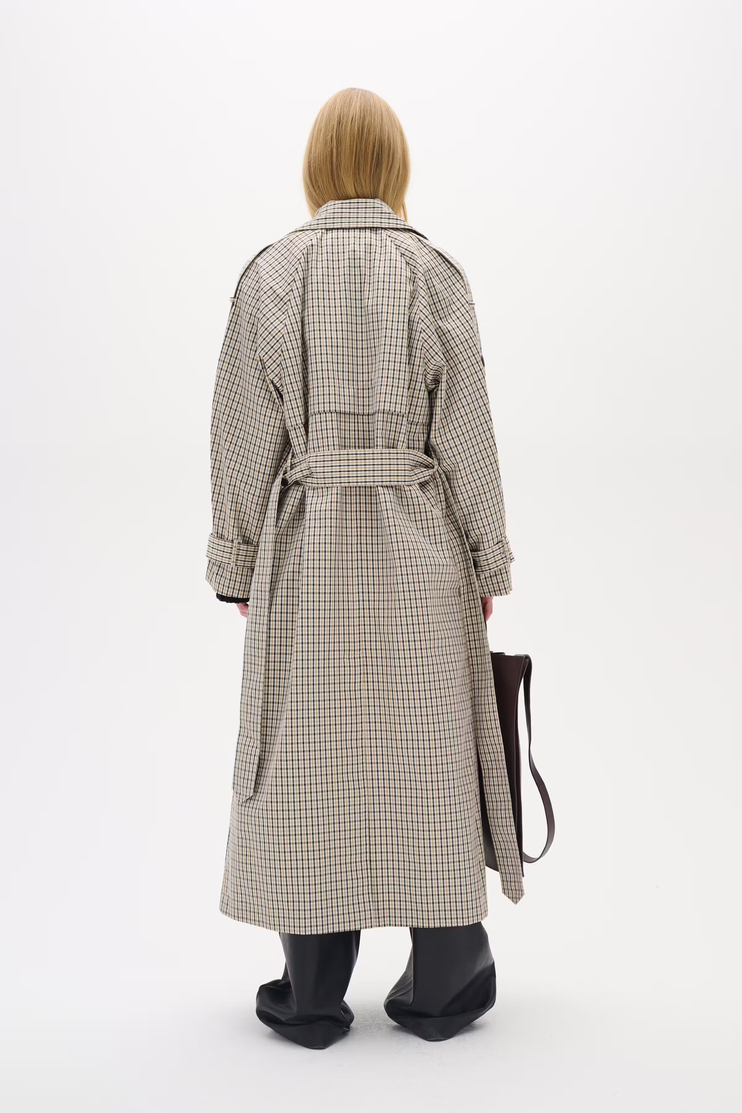 UmayaIW Trenchcoat LOOKBOOK BACK 30110020-300534
