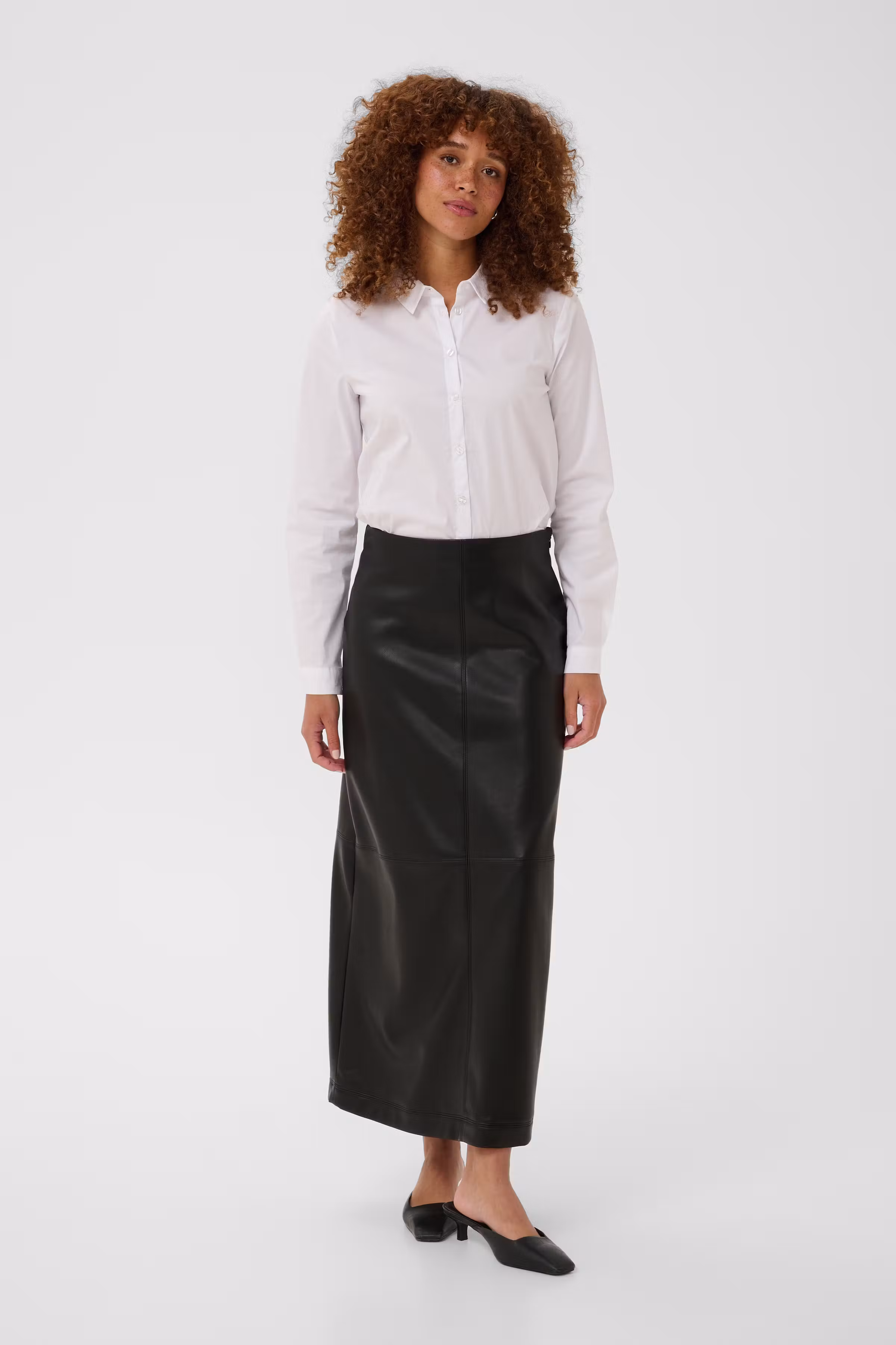 KAarense Skjørt LOOKBOOK FRONT 10512229-100121