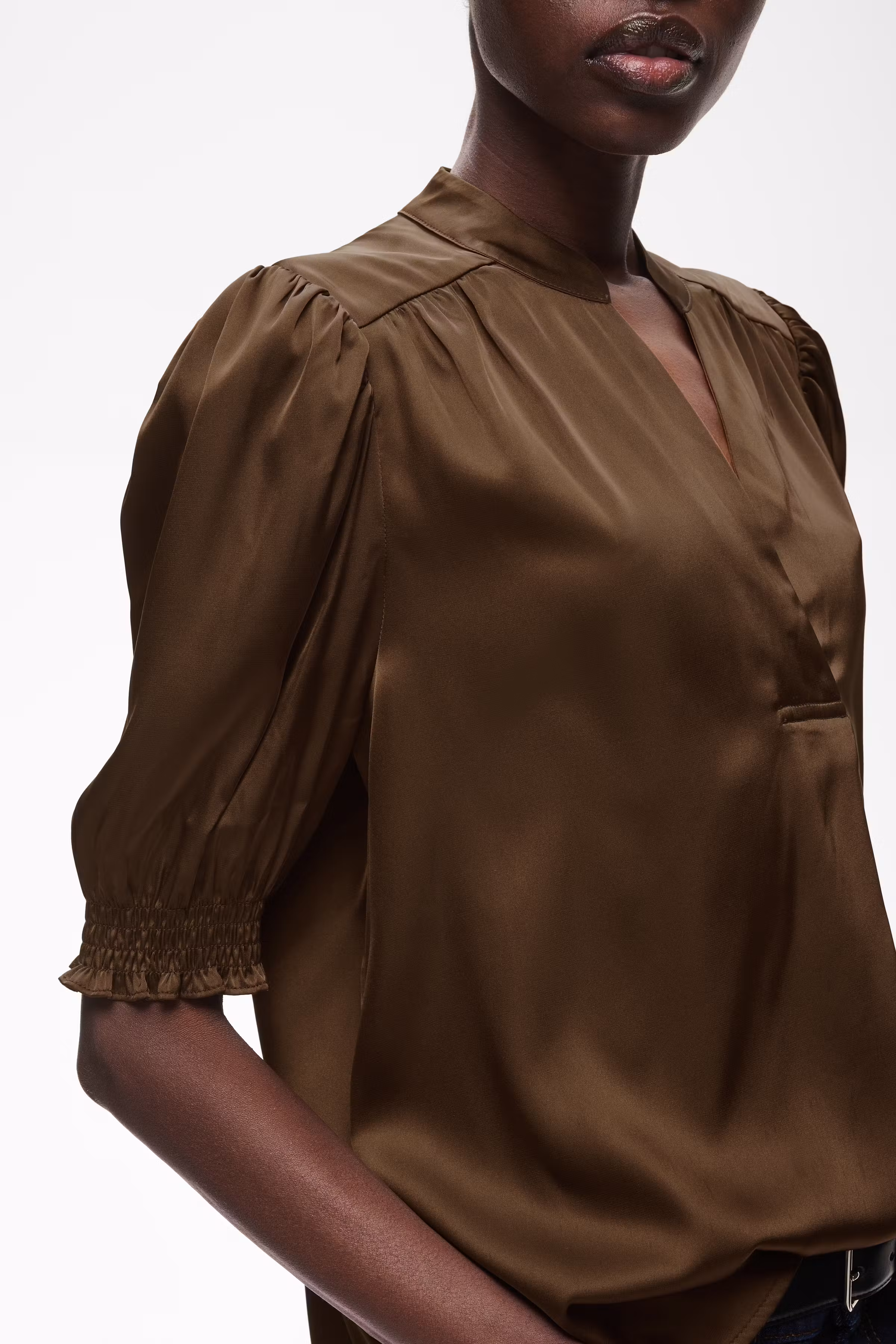 IdinaIW Blouse LOOKBOOK DETAIL 30111037-191109