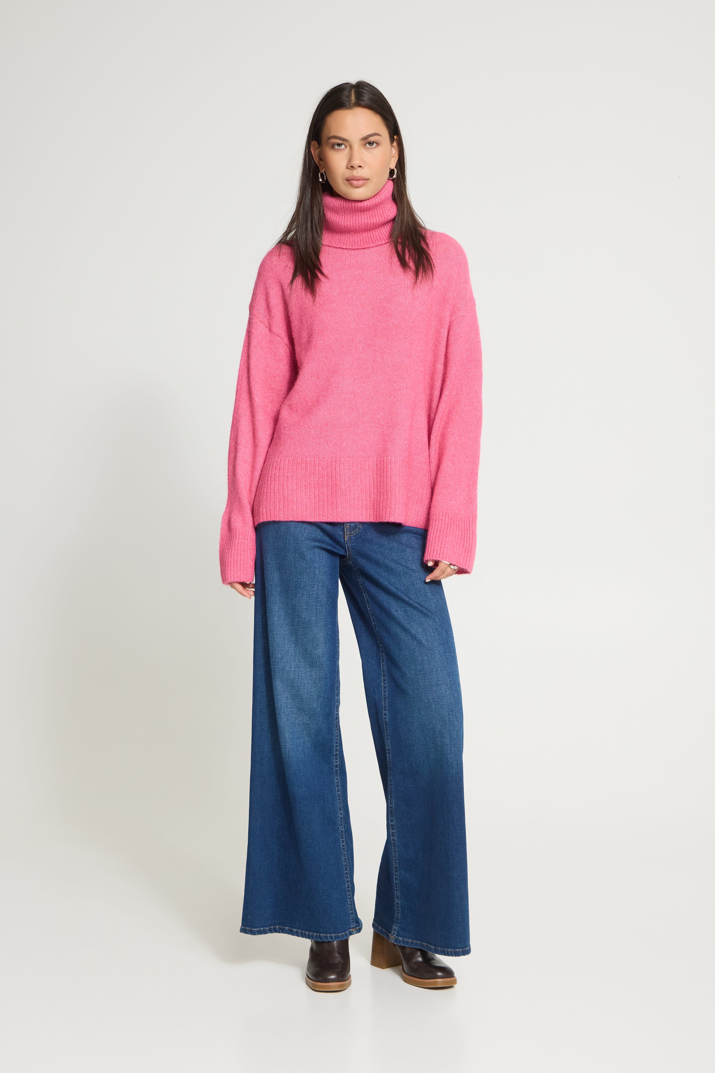 IHKAMARA Pullover LOOKBOOK FRONT 20126665-171926
