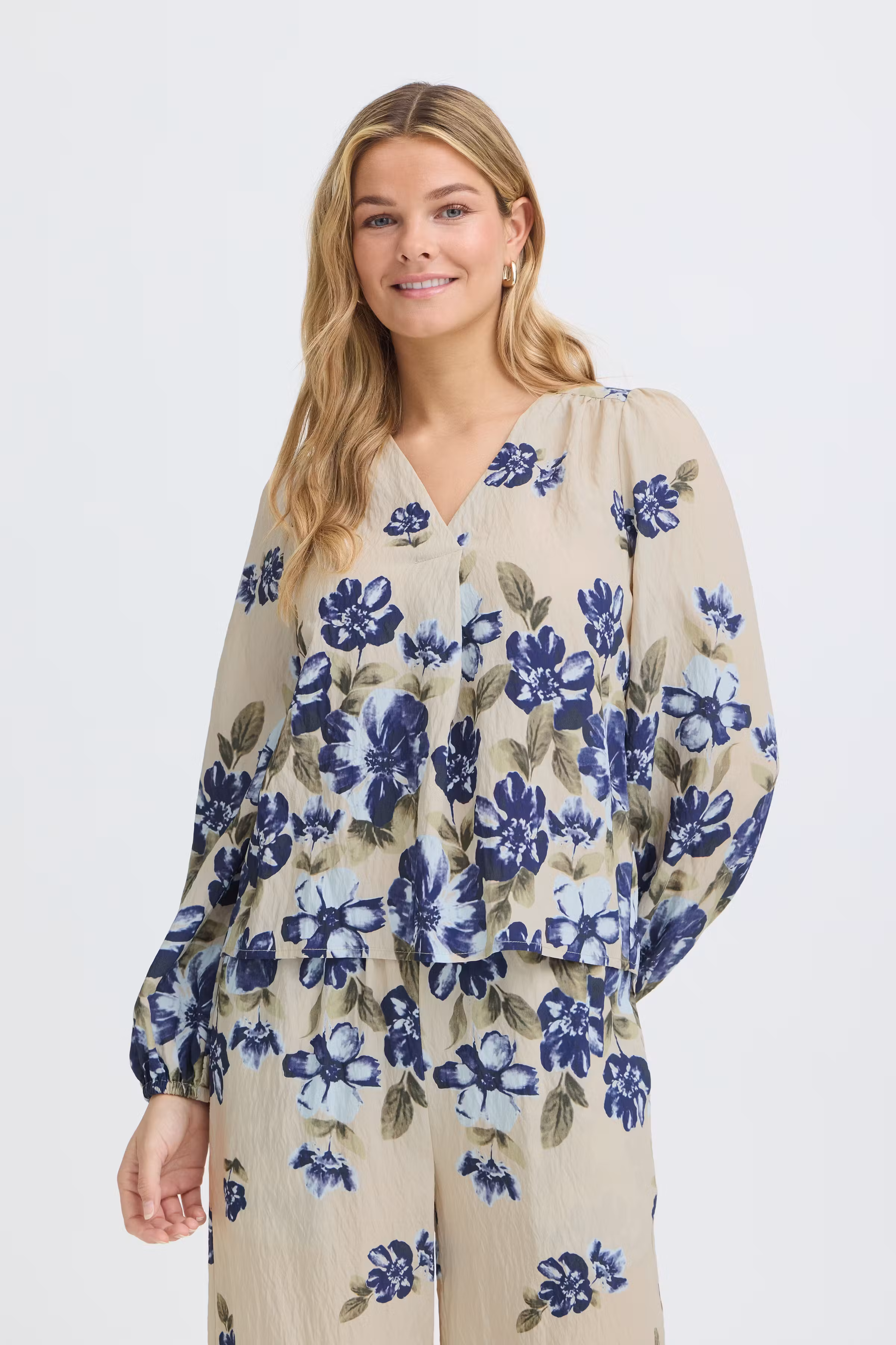 FRCARRIE Bluse LOOKBOOK FRONT 20618312-900012247