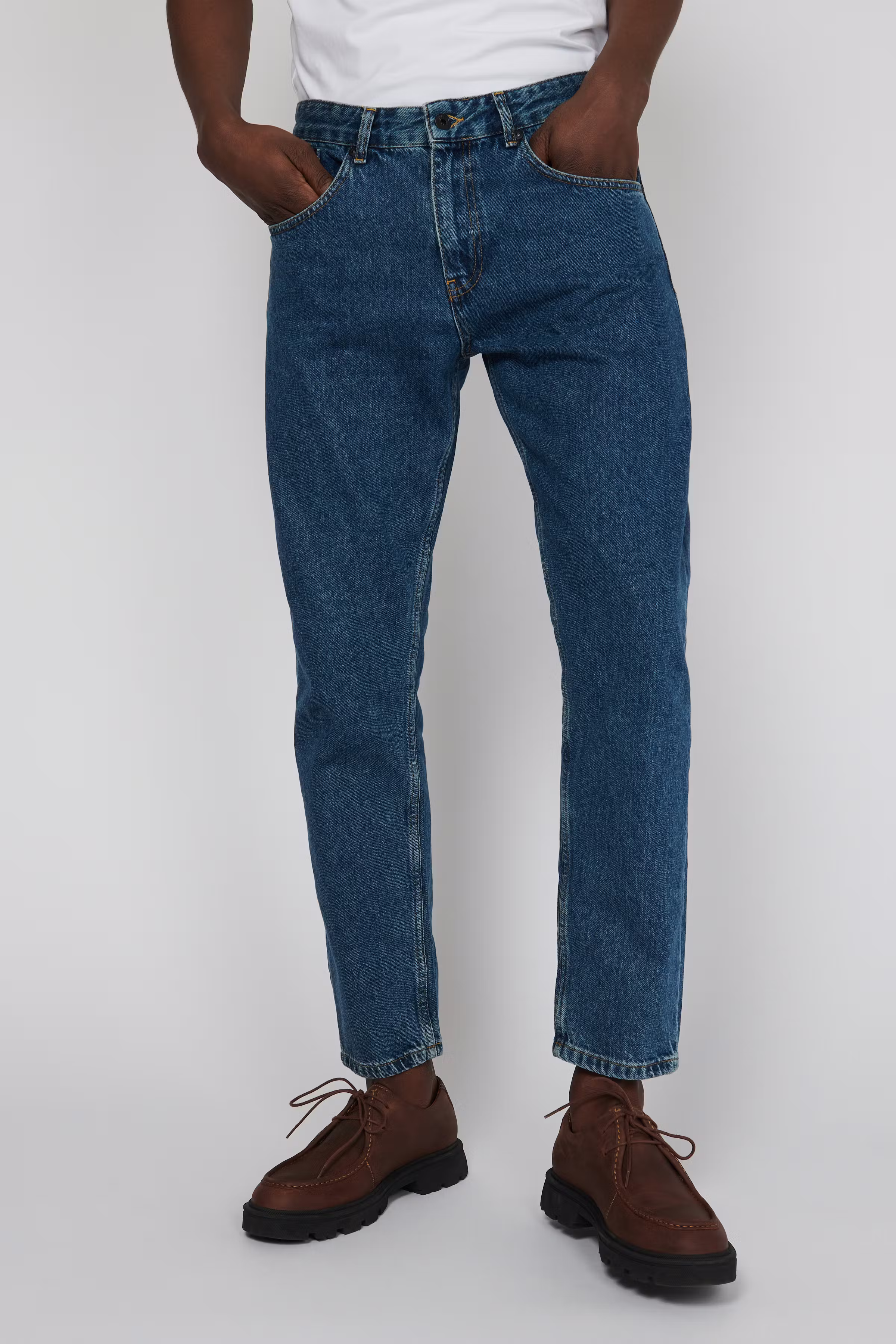 MAtrevor Jeans LOOKBOOK FRONT 30206601-300280