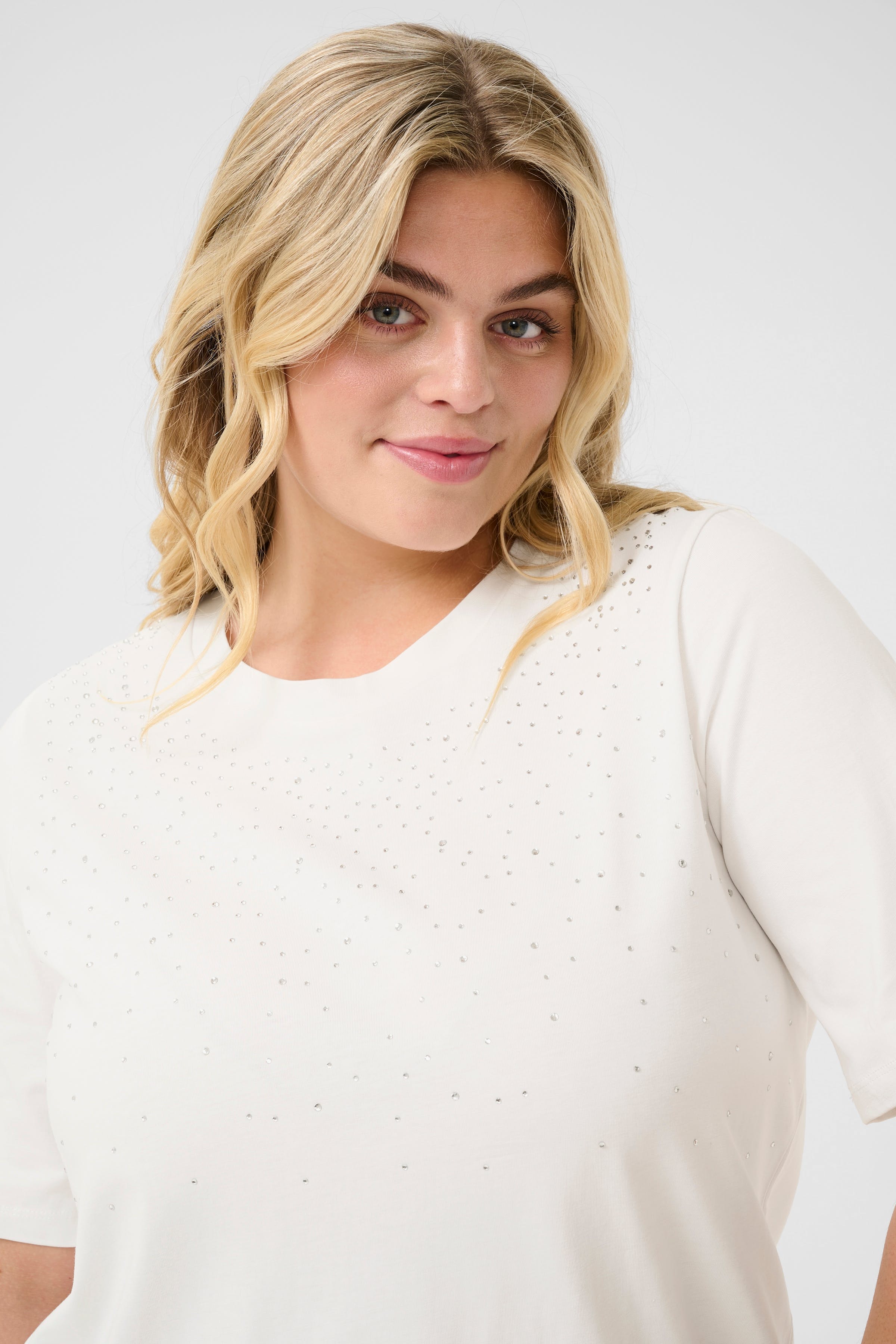 KCmerisa T-shirt LOOKBOOK DETAIL 10583066-110602