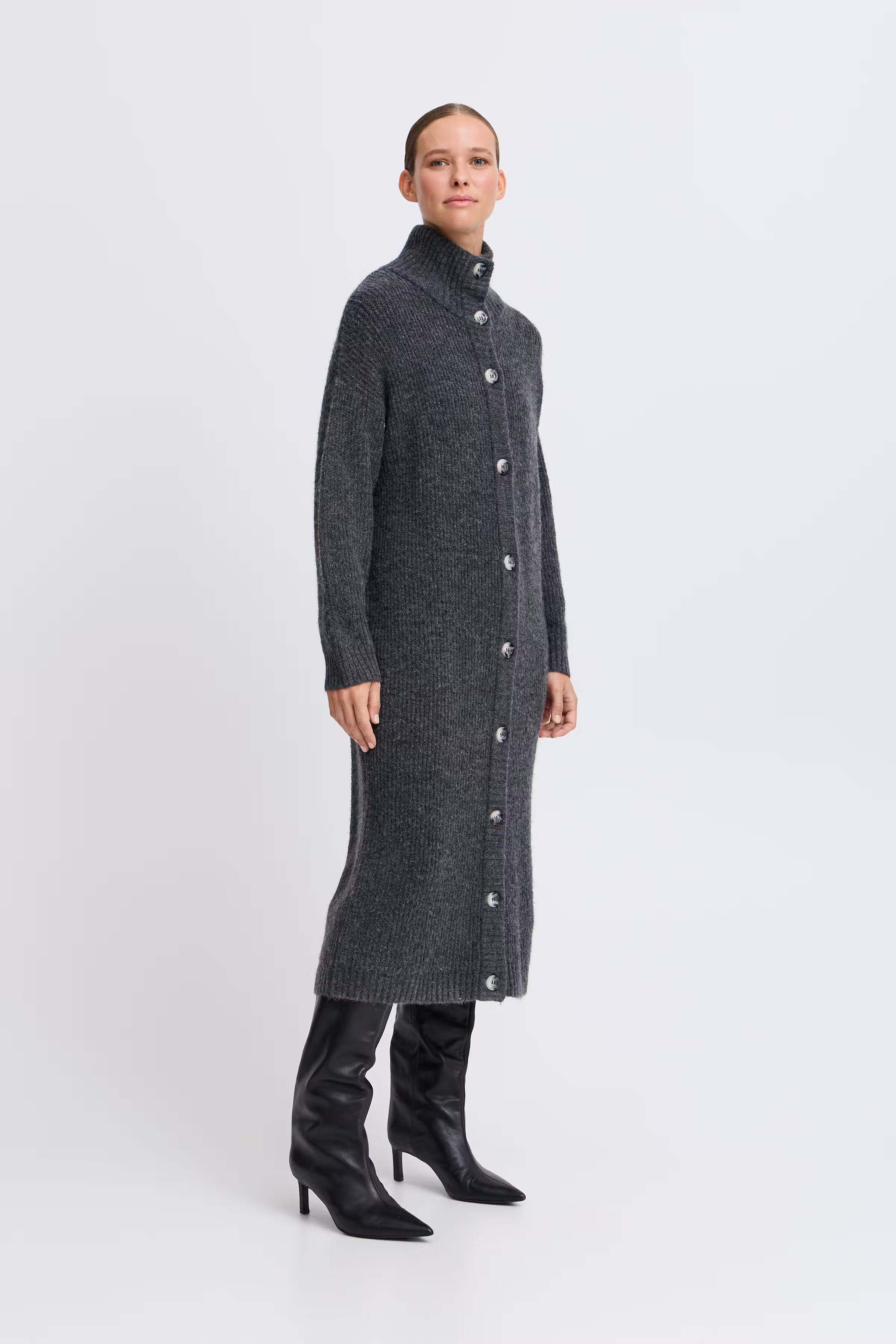 BYMARIANNE Cardigan LOOKBOOK FRONT 20815642-200456